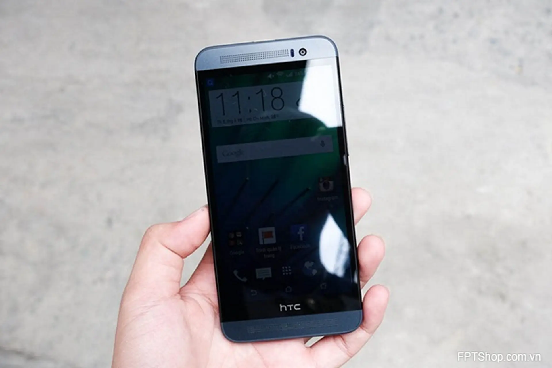 Đánh giá chi tiết điện thoại HTC One E8 Dual: camera và giao diện phần mềm