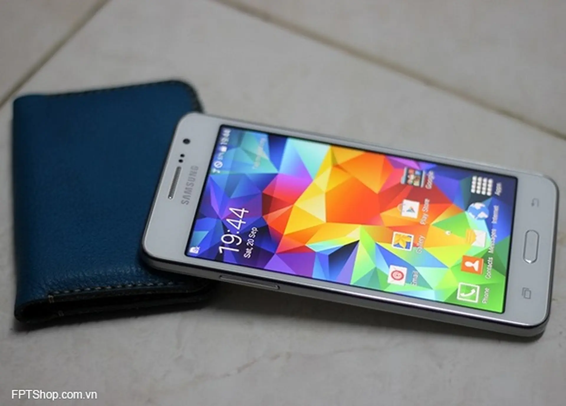 So sánh phần mềm, thời lượng pin Galaxy Grand Prime với Zenfone 5