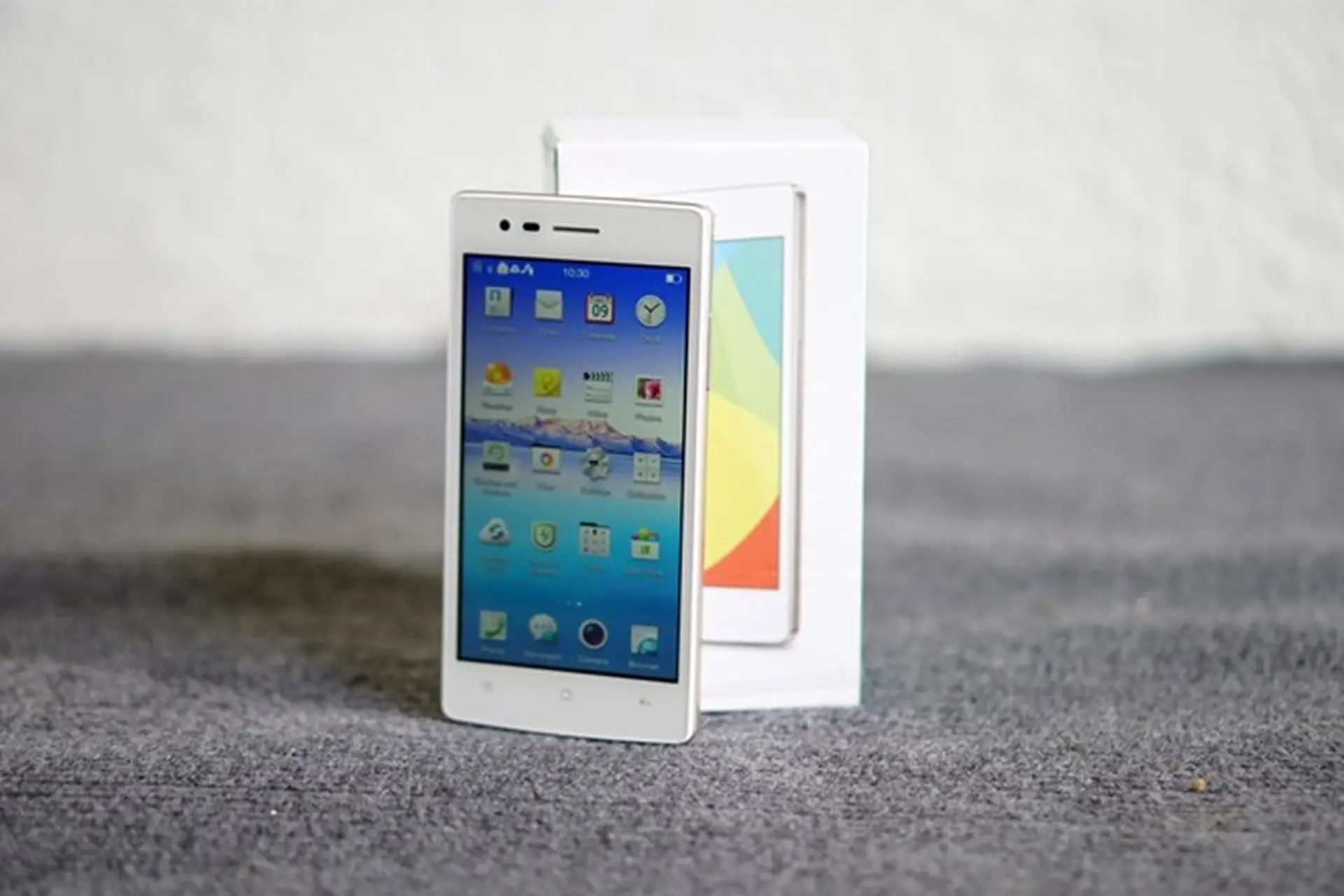 Những điều mà OPPO Neo 5 khiến người dùng trẻ hài lòng