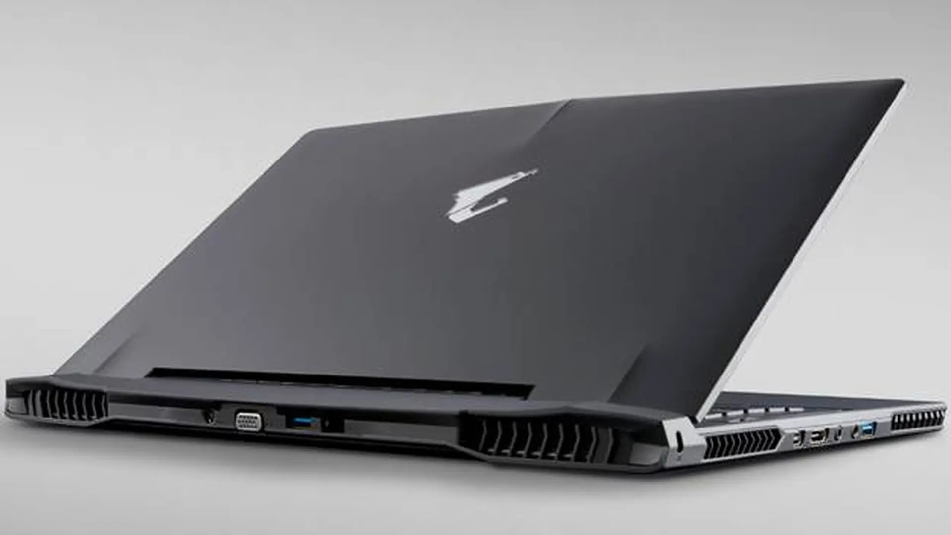 Những lý do khiến Aorus X5 được coi là chiếc máy tính chơi game tốt nhất
