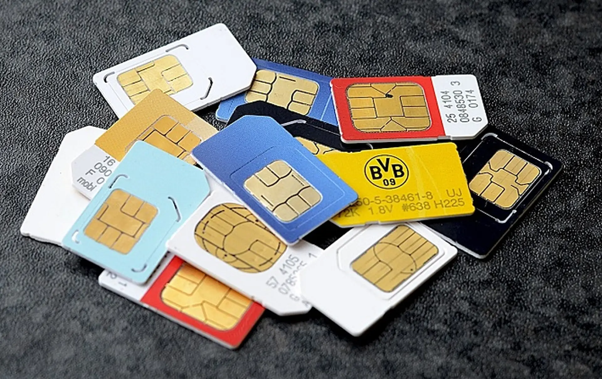 Liệu có nên thay thế thẻ SIM bằng phương án khác