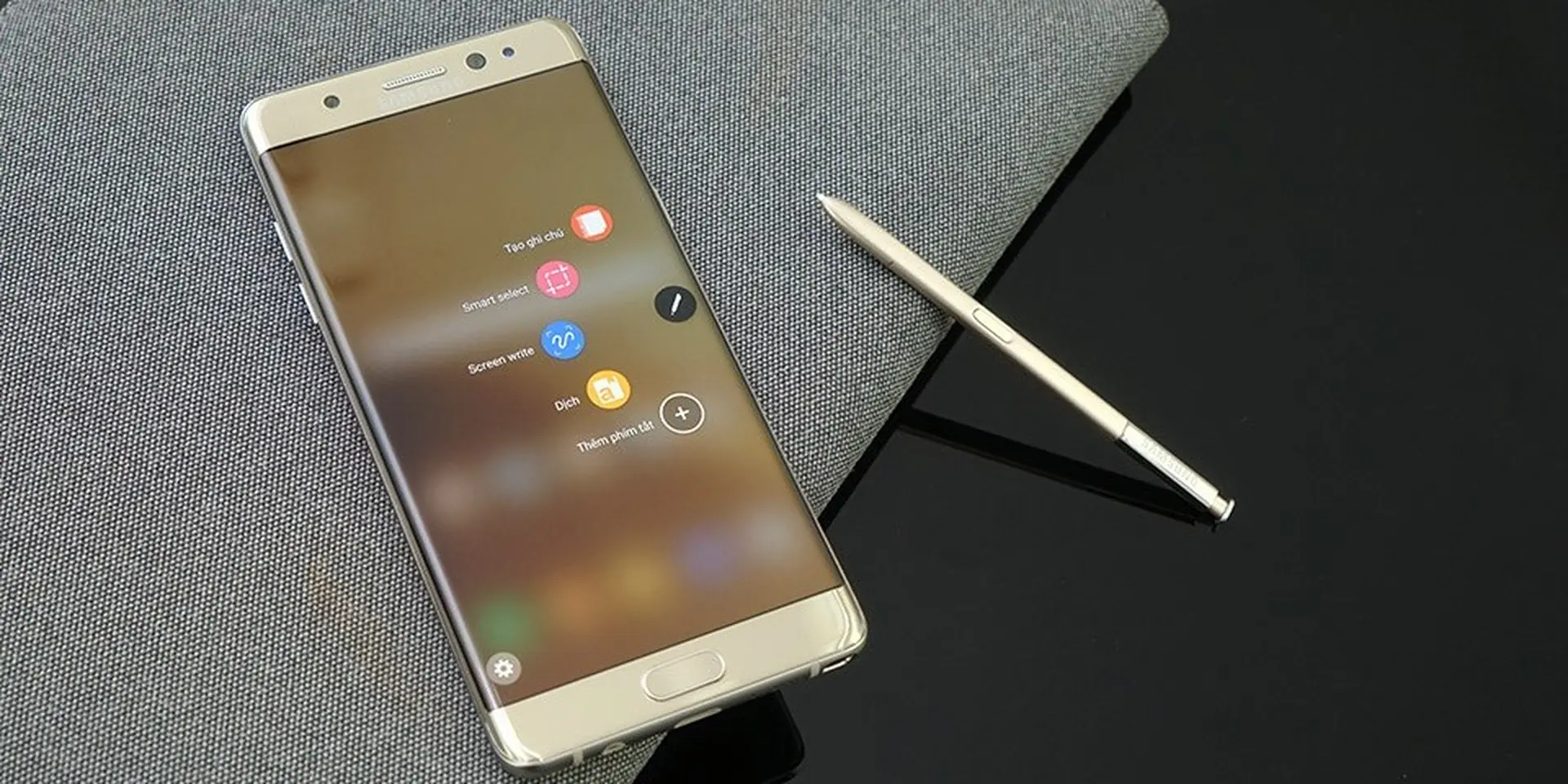 Đây có lẽ là nguyên nhân cho sự cố pin của Samsung Note 7