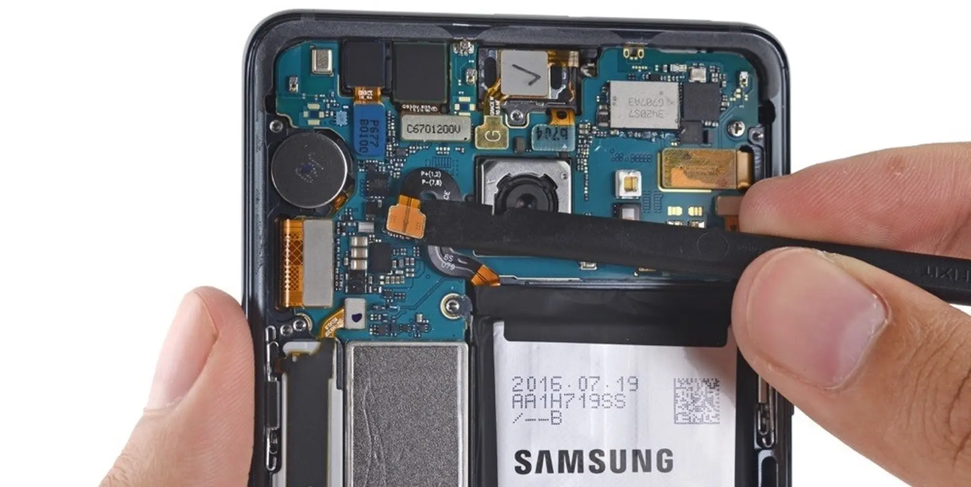 Hóa ra Samsung tự kiểm tra pin cho Note 7 chứ không qua một cơ quan nào khác