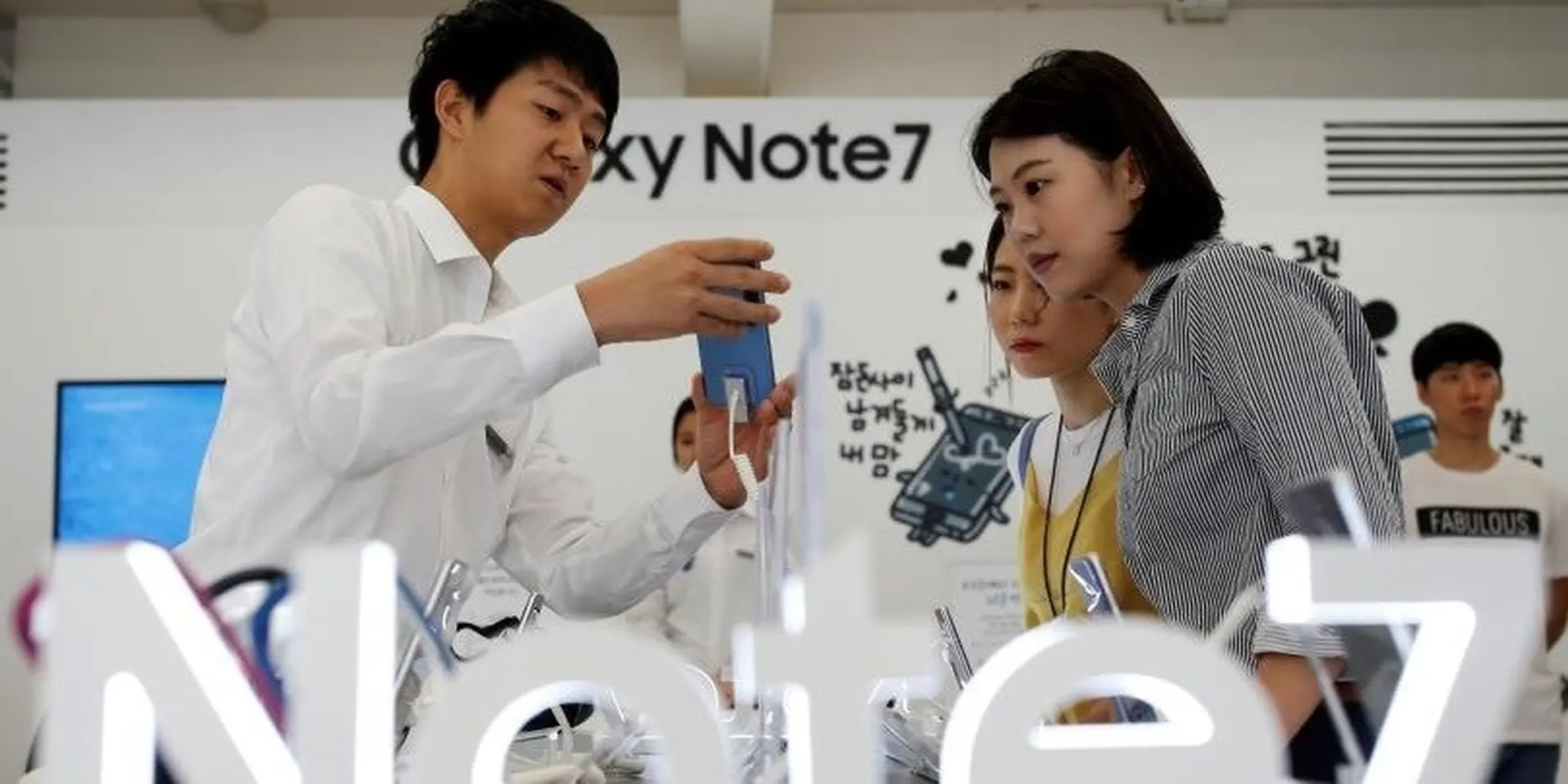 Chỉ trong 2 ngày bán lại tại Hàn Quốc, Galaxy Note 7 đạt doanh số tới 30.000 chiếc