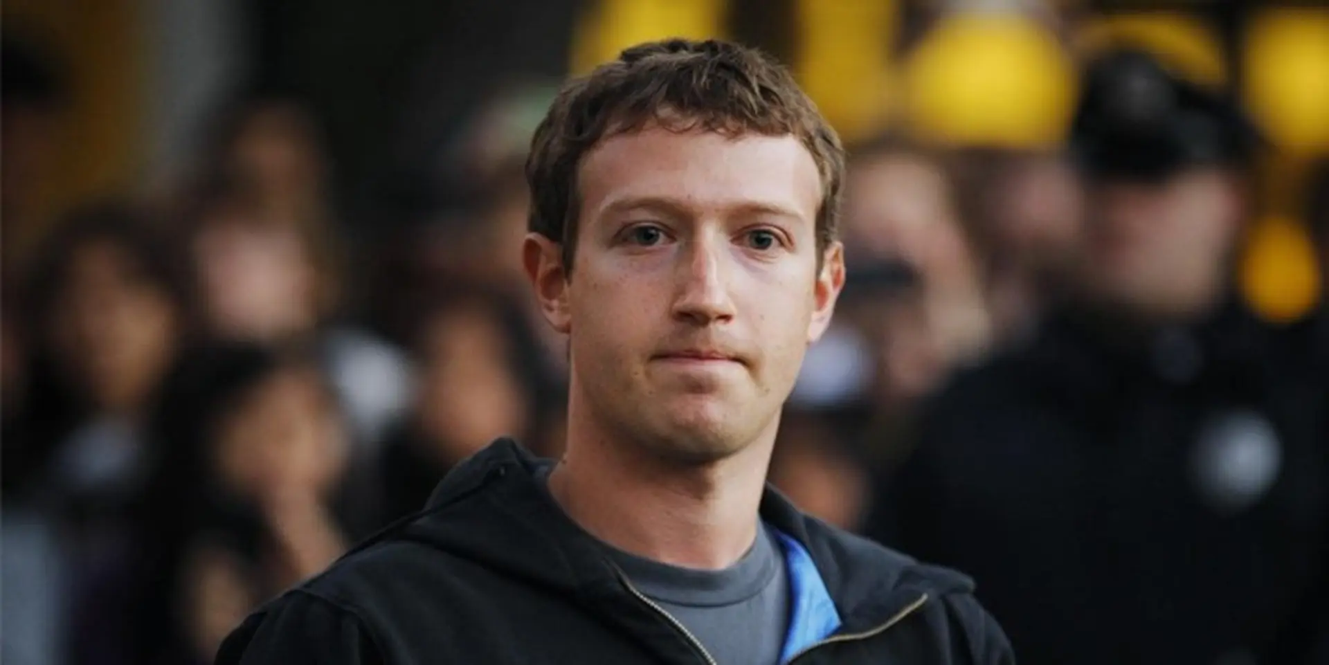 Bi hài chuyện ông chủ Facebook... bị hack tài khoản