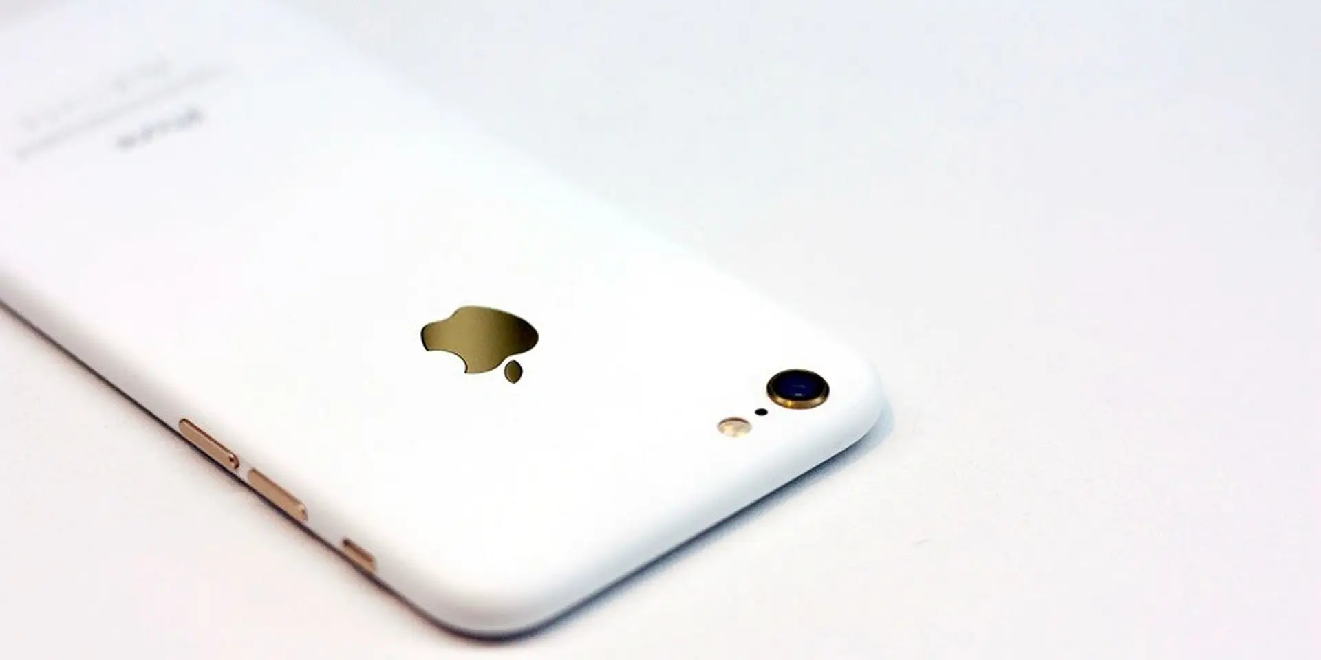 HOT: iPhone 7 và 7 Plus sẽ có thêm phiên bản màu mới?