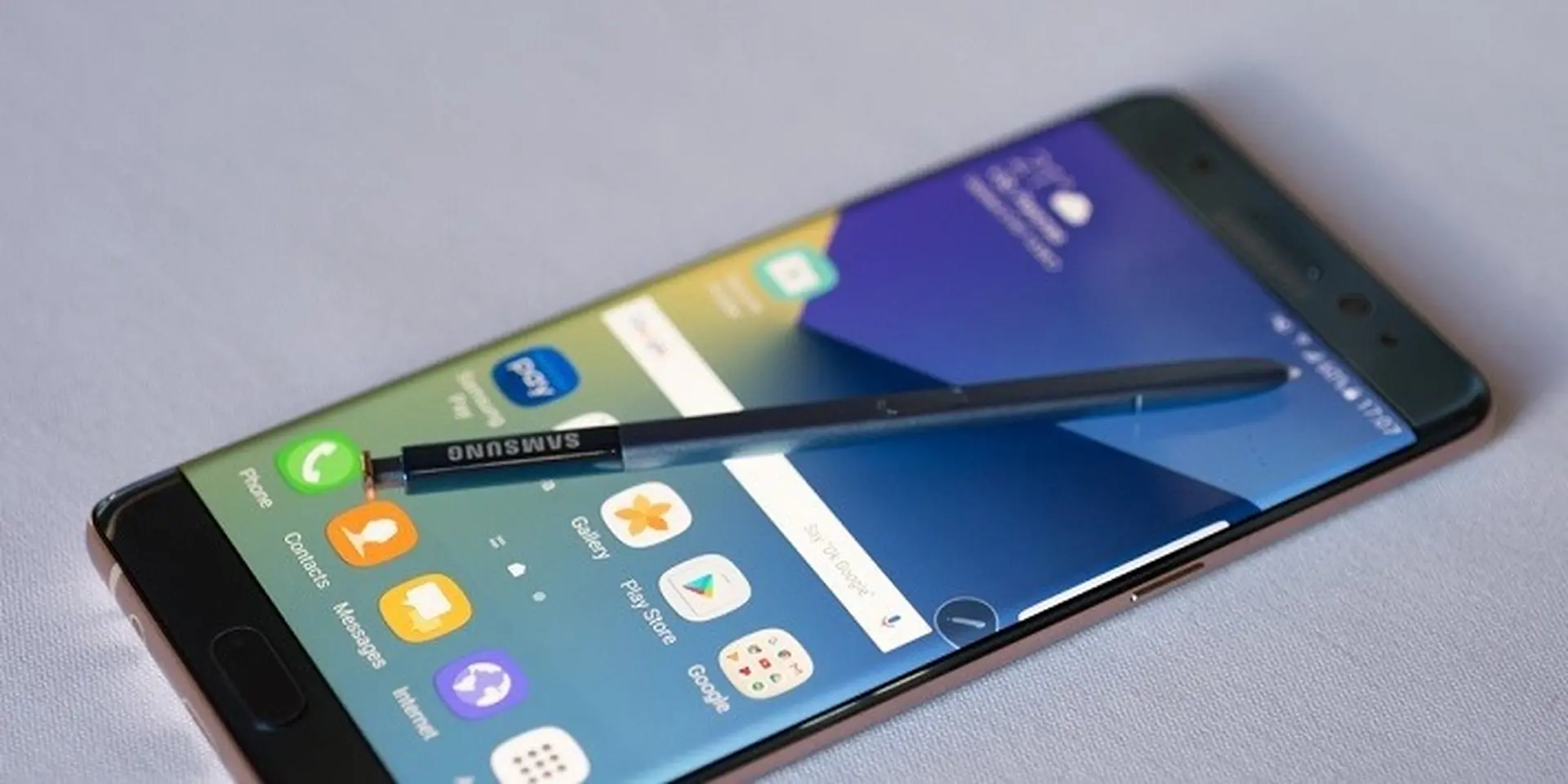 Galaxy S8 được trang bị công nghệ màn hình tương tự như Galaxy Note 7?