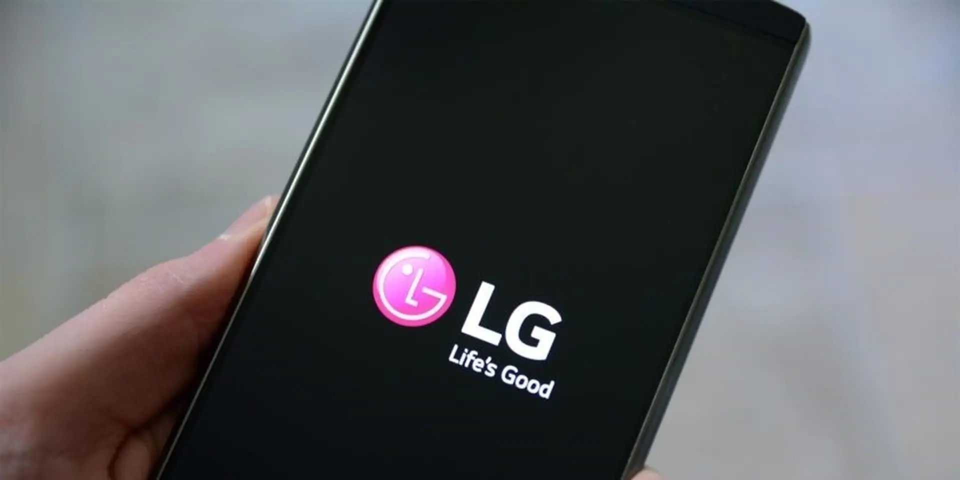 LG chuẩn bị chơi "khô máu" với màn hình OLED, liệu đây có là bước đi dẫn đến thành công?