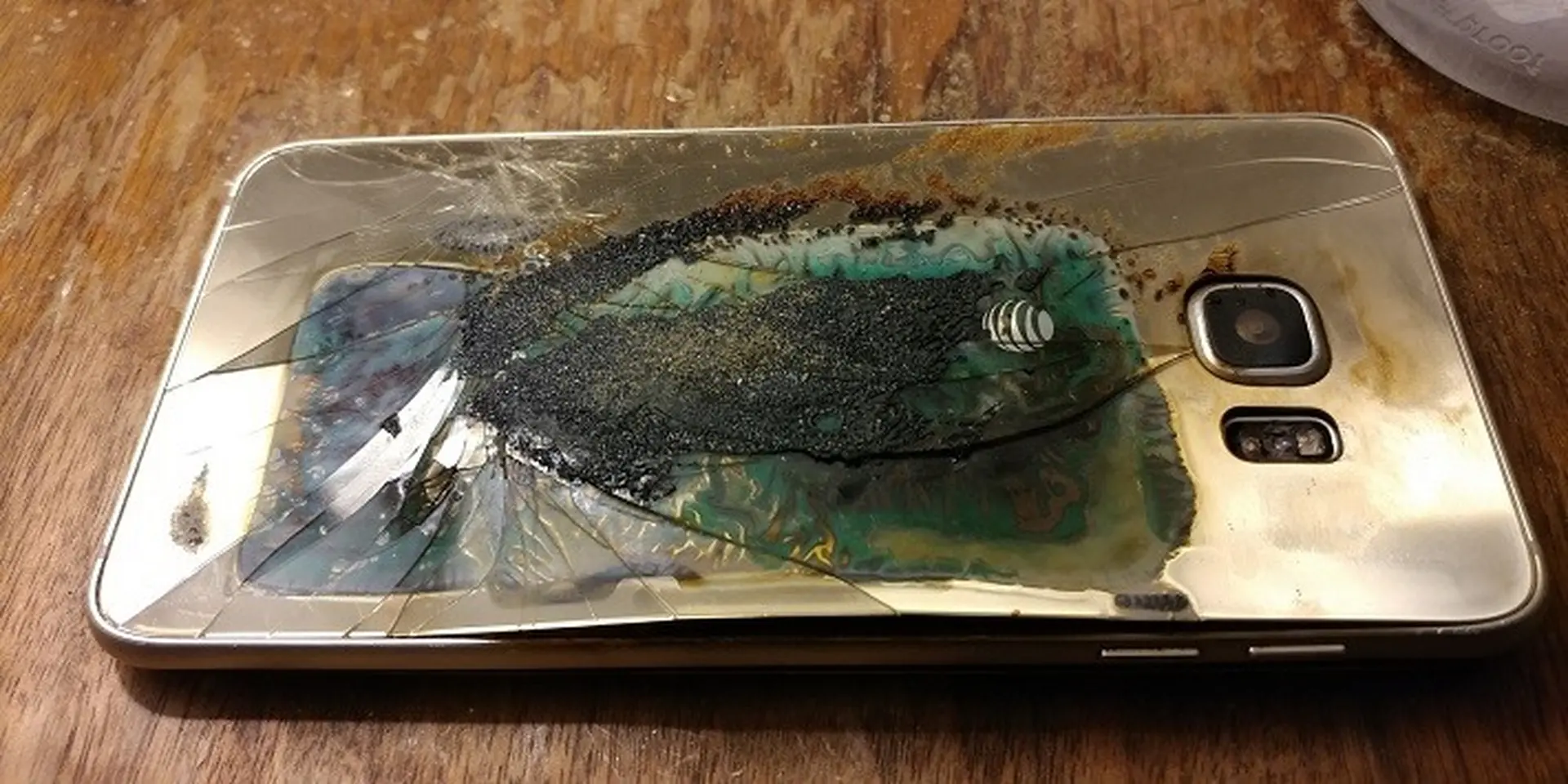 Một chiếc Galaxy S6 Edge bất ngờ phát nổ, ông lớn Samsung tiếp tục lao vào cuộc điều tra