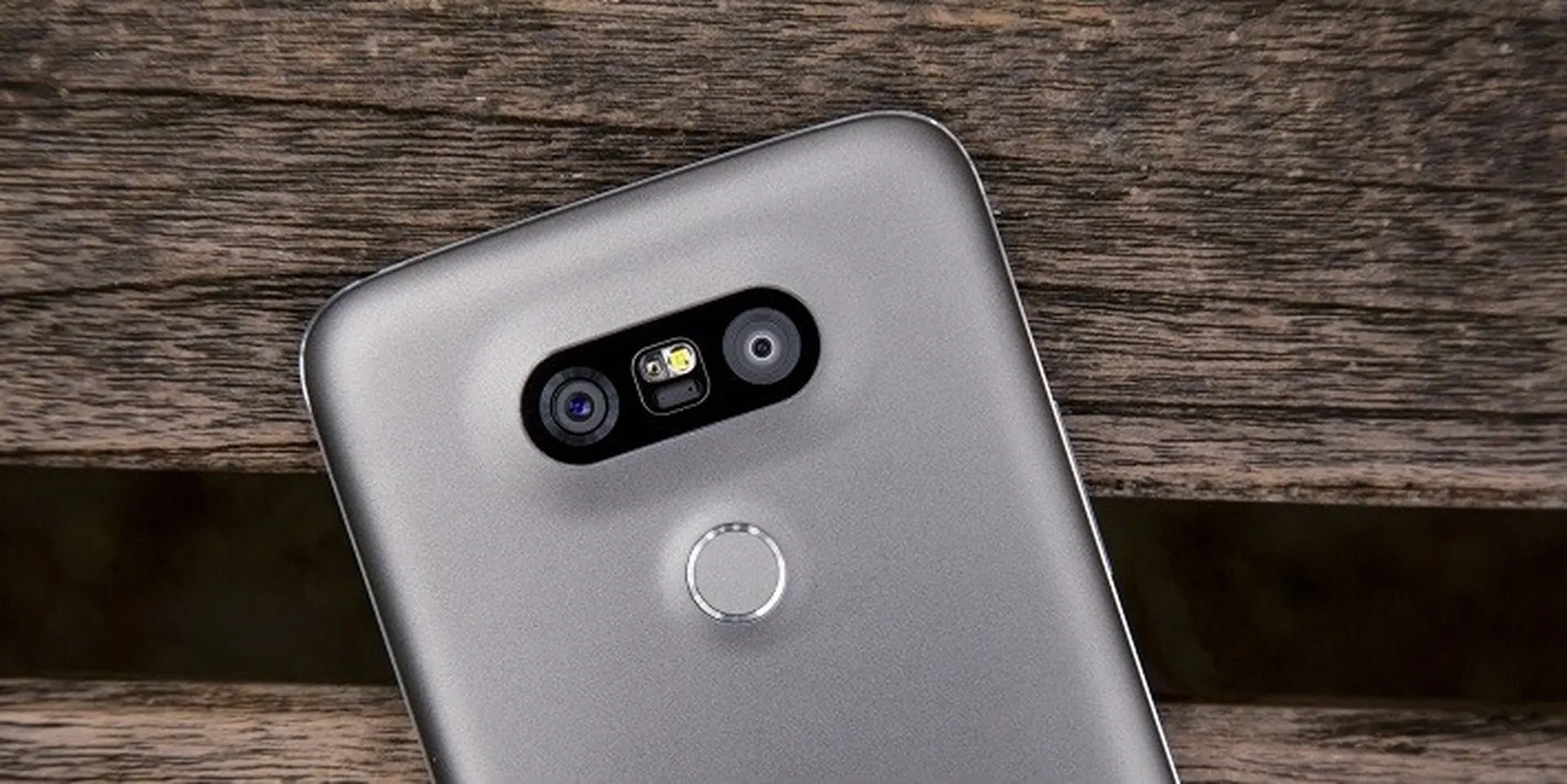 Thêm thông tin LG G6: vỏ bằng kính, viền siêu mỏng, chống nước