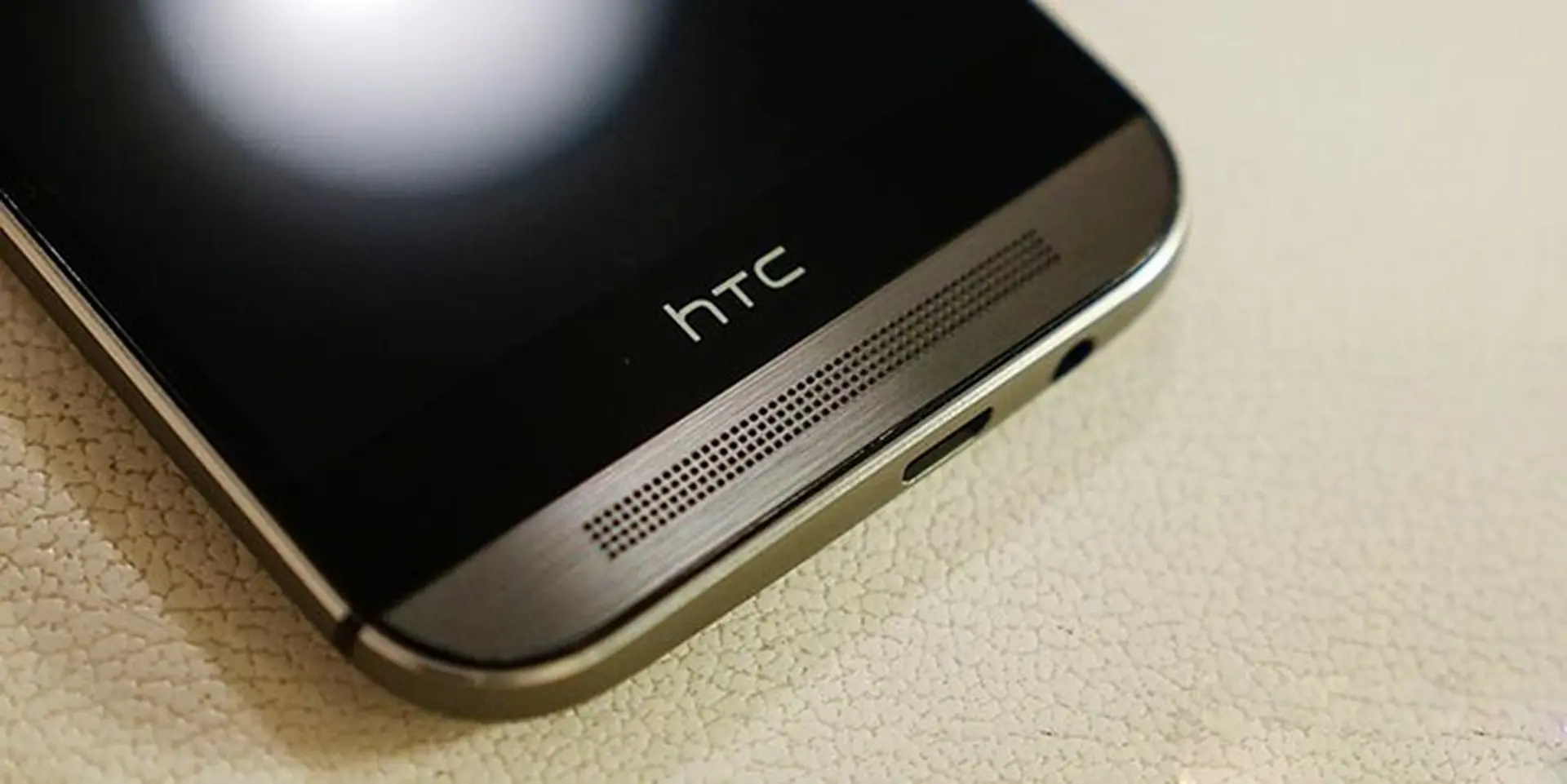HTC Ocean Note sẽ có camera đỉnh, cổng USB Type-C và bỏ jack 3.5mm