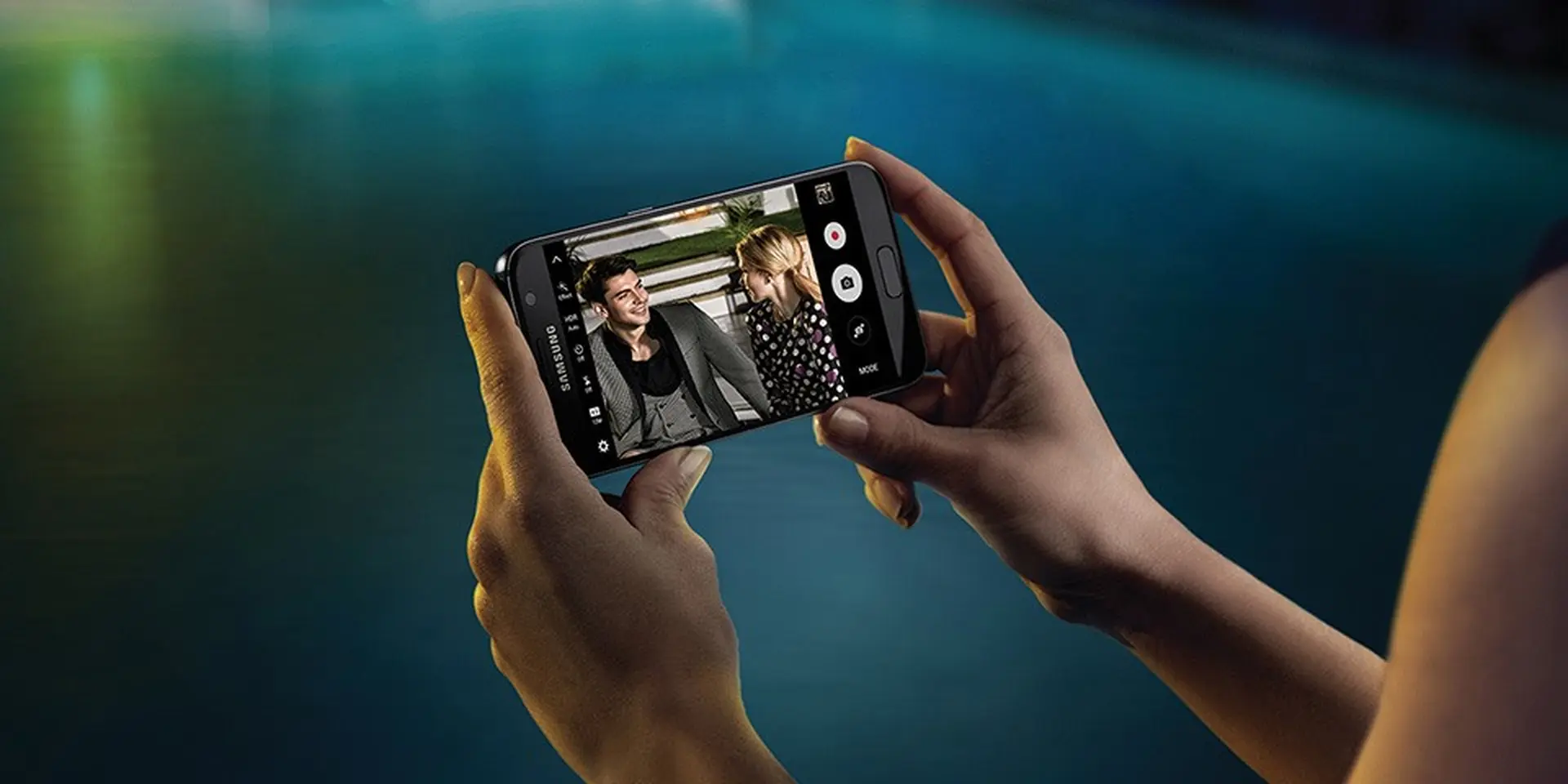Trải nghiệm Samsung Galaxy S7 trên không cùng FPT Shop ở nhà hàng 5 sao