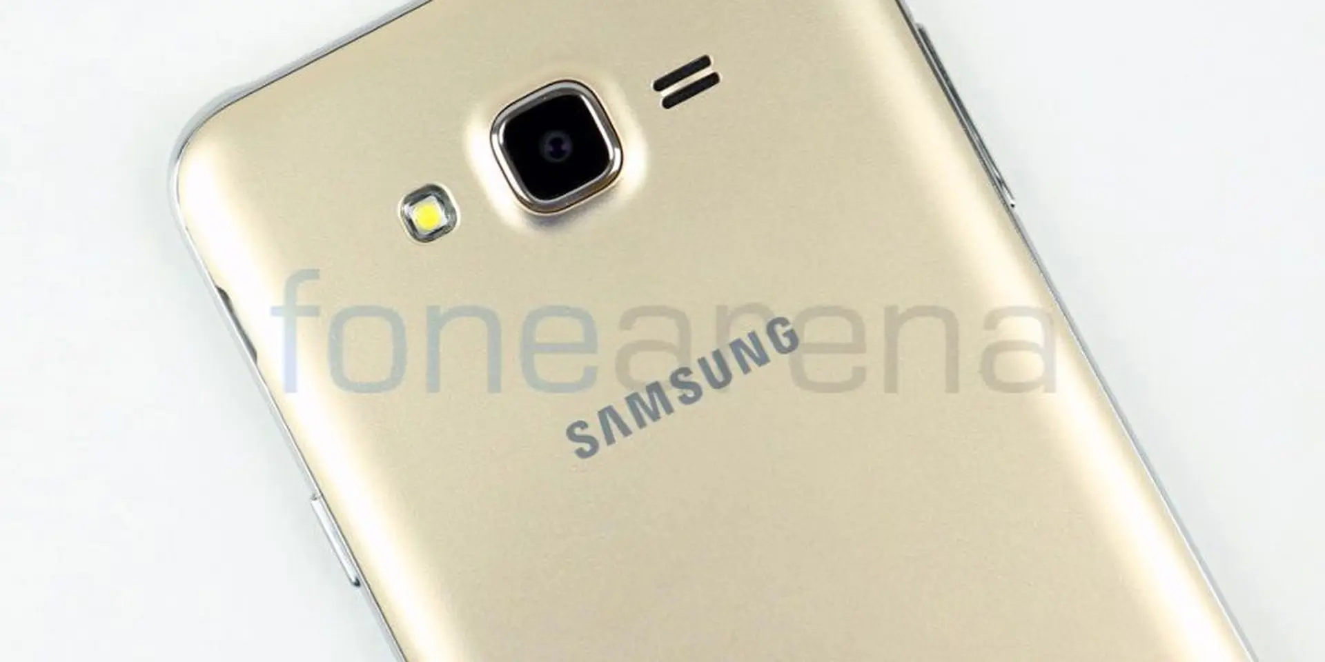 Hình ảnh rõ nét Galaxy J7 2016