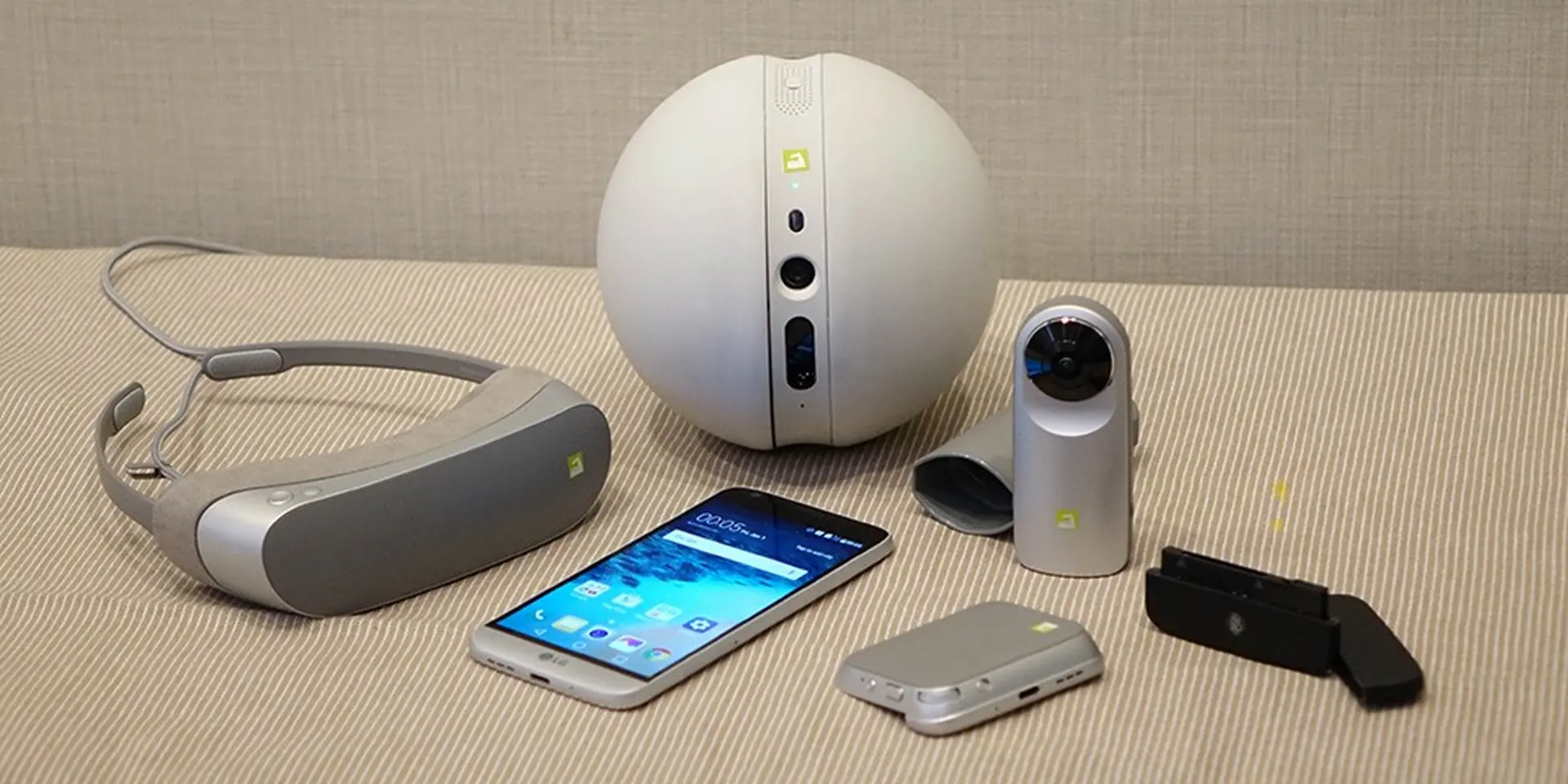 Giá bán những người bạn của LG G5 tại thị trường Mỹ 