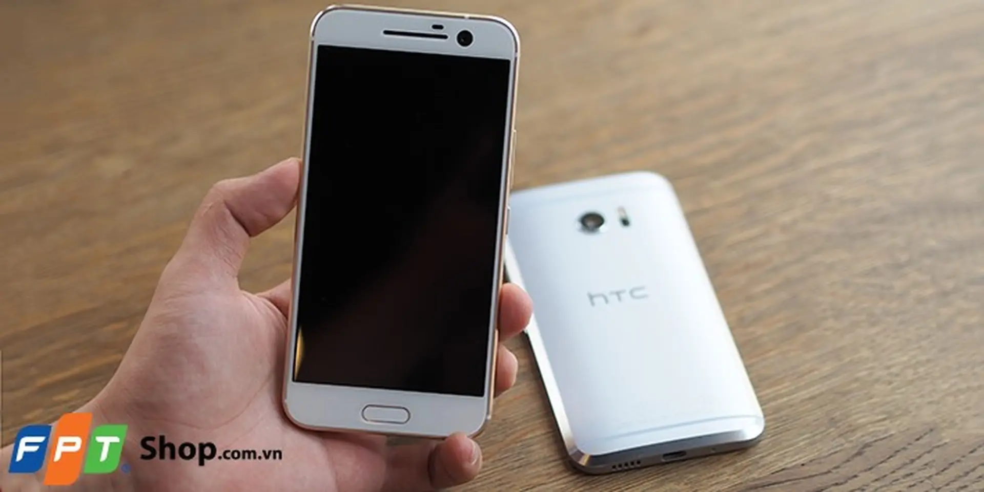 Trên tay HTC 10 tại Việt Nam: Smartphone hoàn hảo nhất của HTC hiện nay