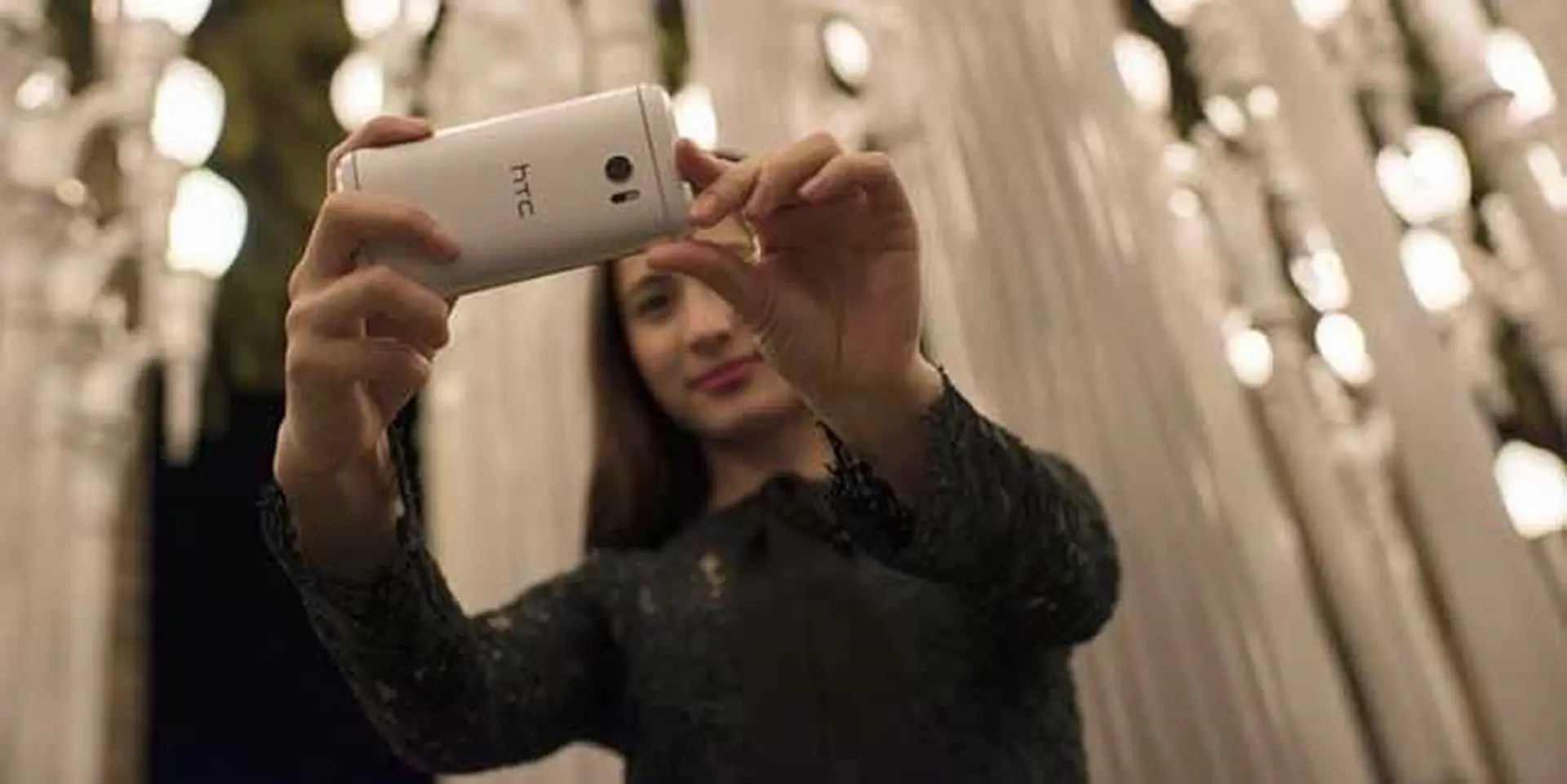 HTC 10 sẽ bán ra tại Việt Nam cuối tháng 5, giá 16 triệu, chip Snapdragon 820 với 2 màu Silver/Gold