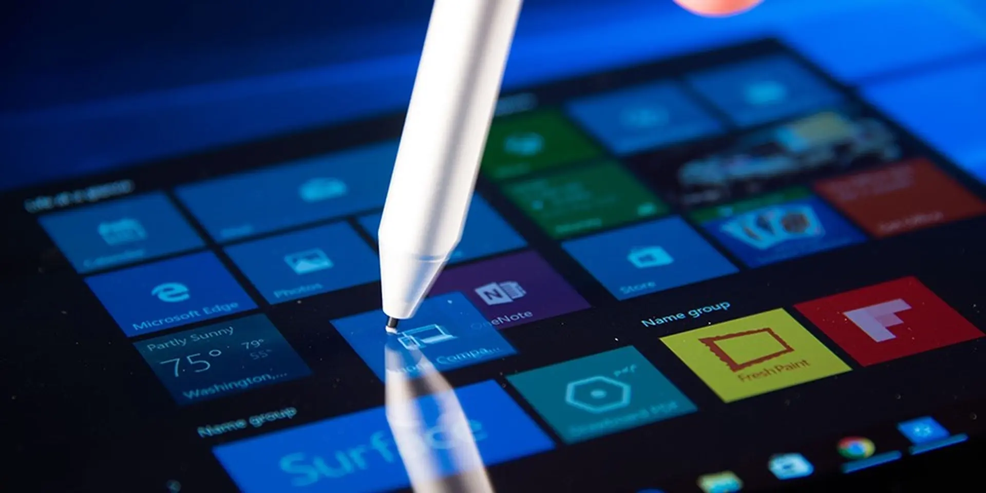Microsoft phát triển công nghệ pre-touch sense, cho phép thao tác ngay khi chưa chạm vào màn hình cảm ứng 