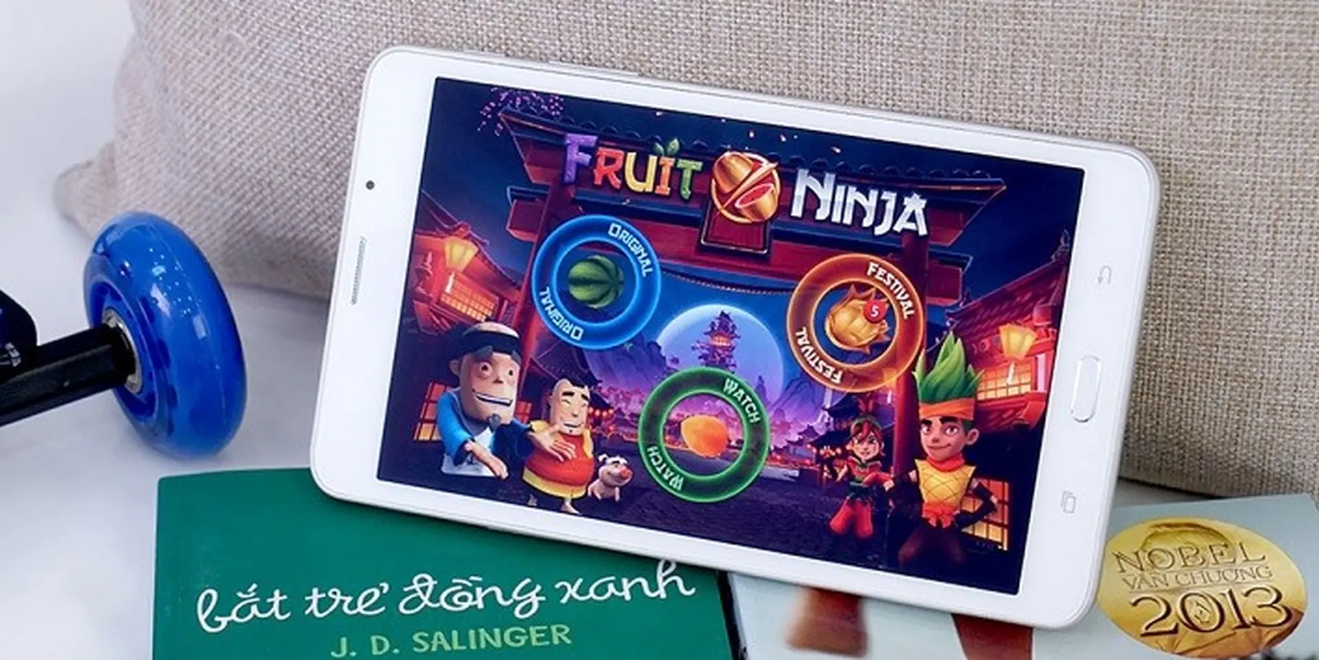 Trải nghiệm giải trí sống động với màn hình của Galaxy Tab A