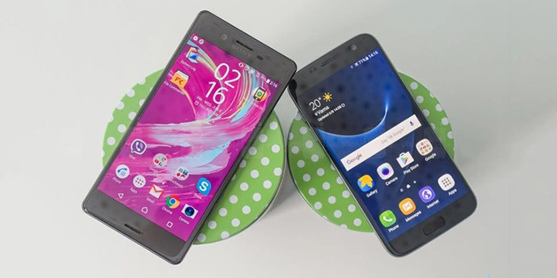 So sánh nhanh Sony Xperia X và Samsung Galaxy S7: Không cân sức