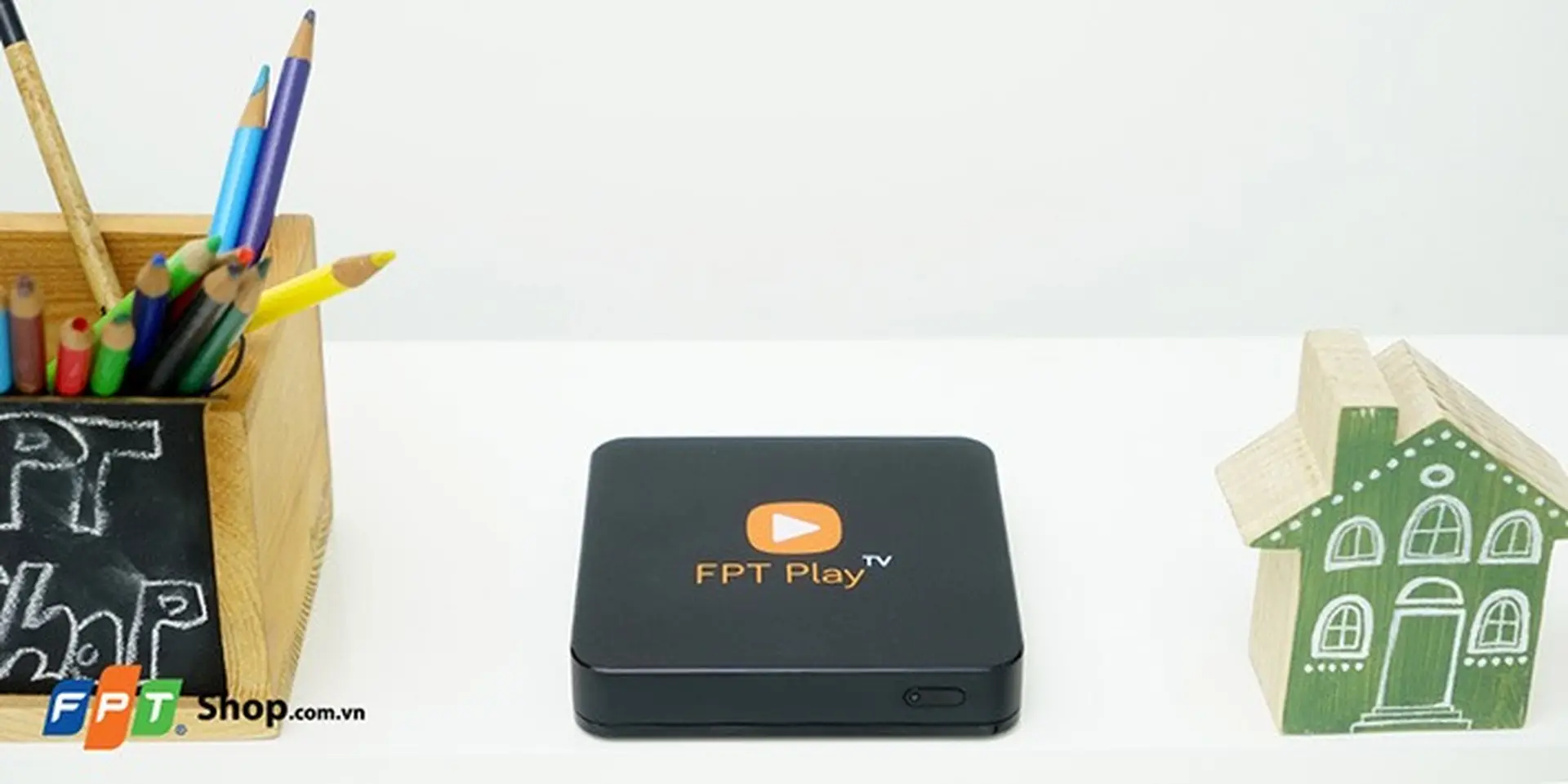 Trên tay FPT Play Box: Hộp giải trí gia đình nhỏ gọn, đa chức năng