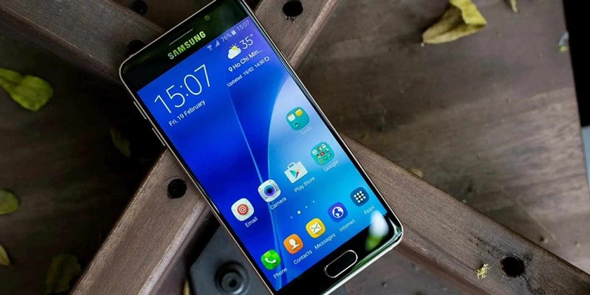 Đánh giá nhanh Samsung Galaxy A3 2016