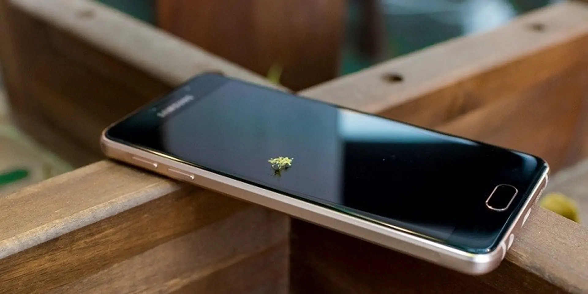 Những điểm nhấn nổi bật trên Samsung Galaxy A3 2016