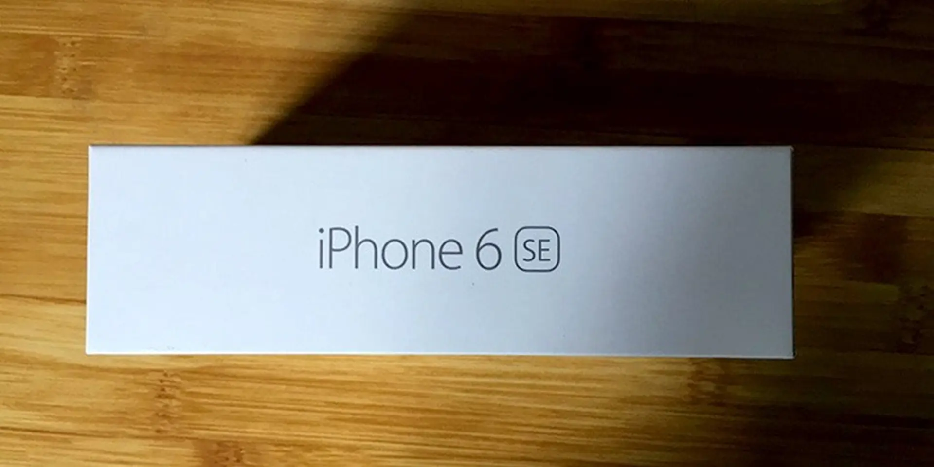 Xuất hiện hộp đựng iPhone mới nhưng là của iPhone 6SE không phải iPhone 7?