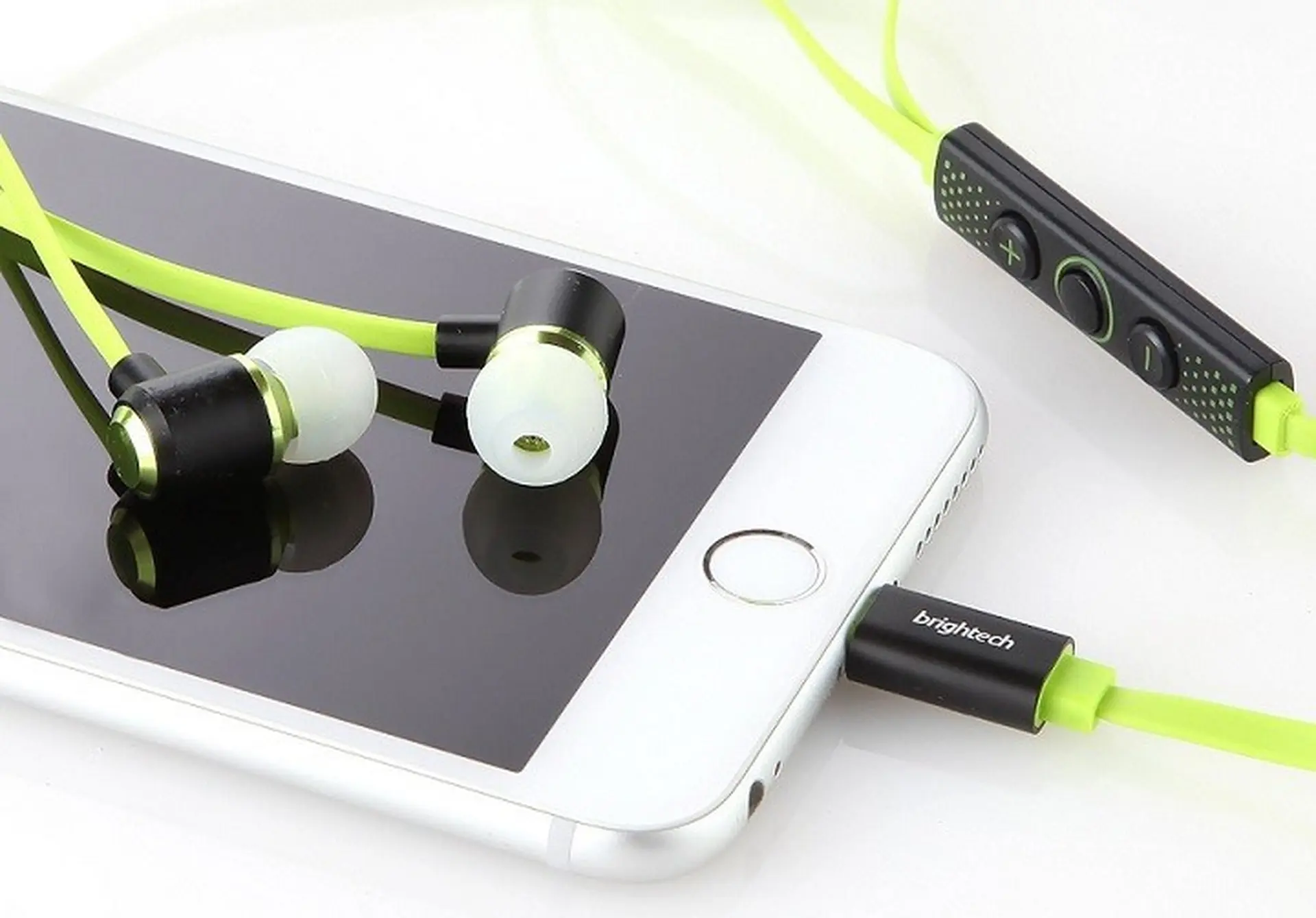 Top 5 tai nghe Lightning tốt nhất cho iPhone 7 và iPhone 7 Plus