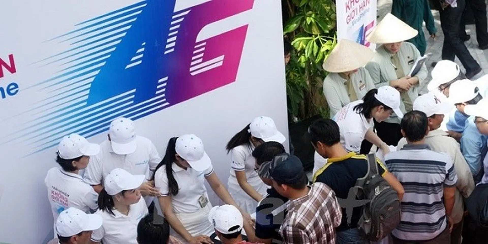 Hơn 100 triệu thuê bao Viettel, Vinaphone và Mobifone sắp được sử dụng 4G