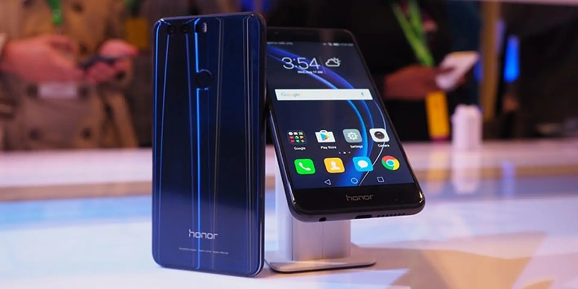 Trên tay Huawei Honor 8: Thiết kế đẹp, cấu hình mạnh, camera kép, giá 10 triệu