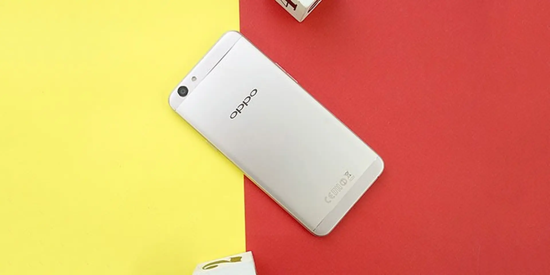 5 smartphone bán chạy nhất FPTShop trong tuần qua