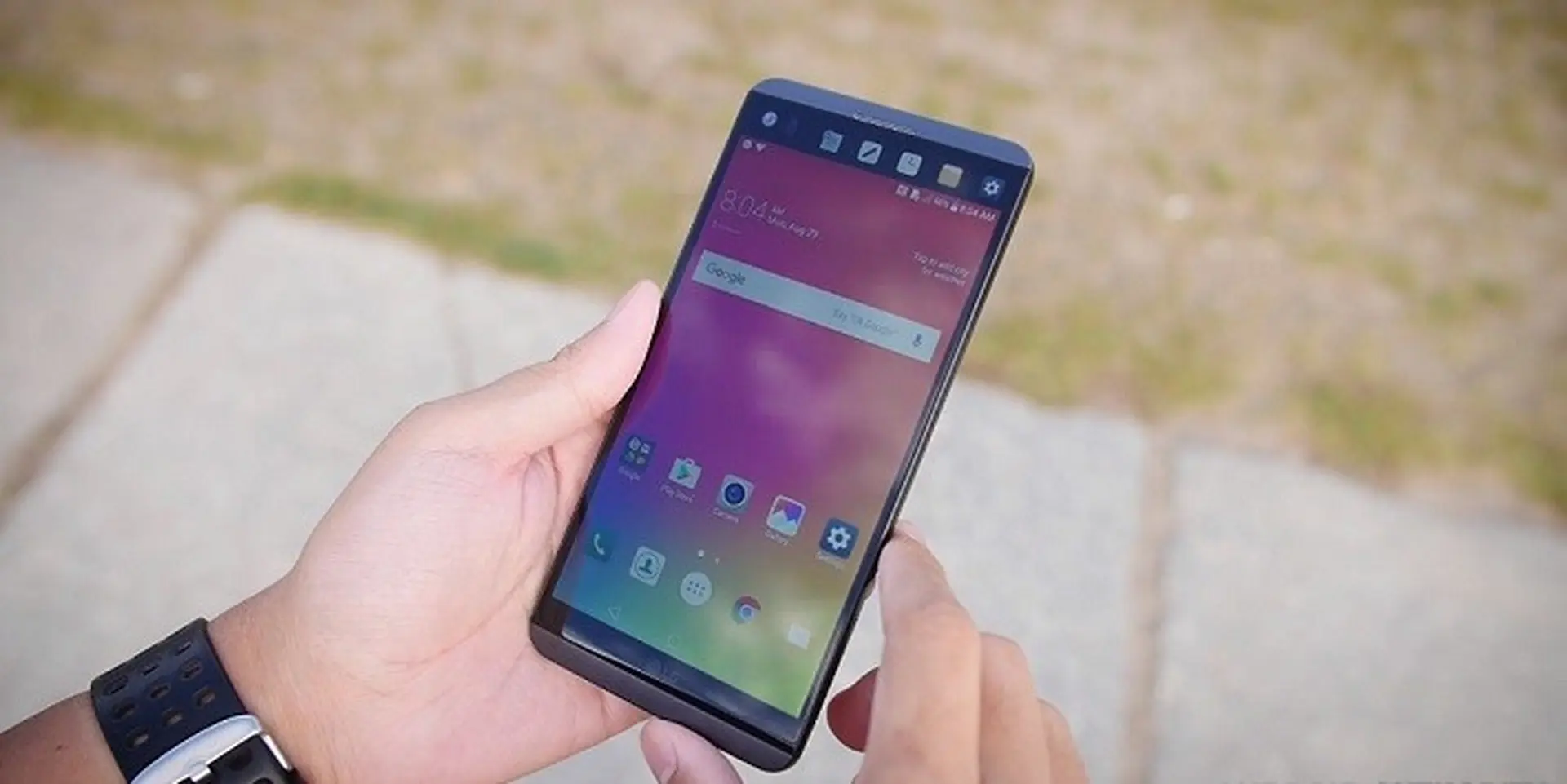 Độ cao nào có thể phá vỡ trang bị khủng trên LG V20?