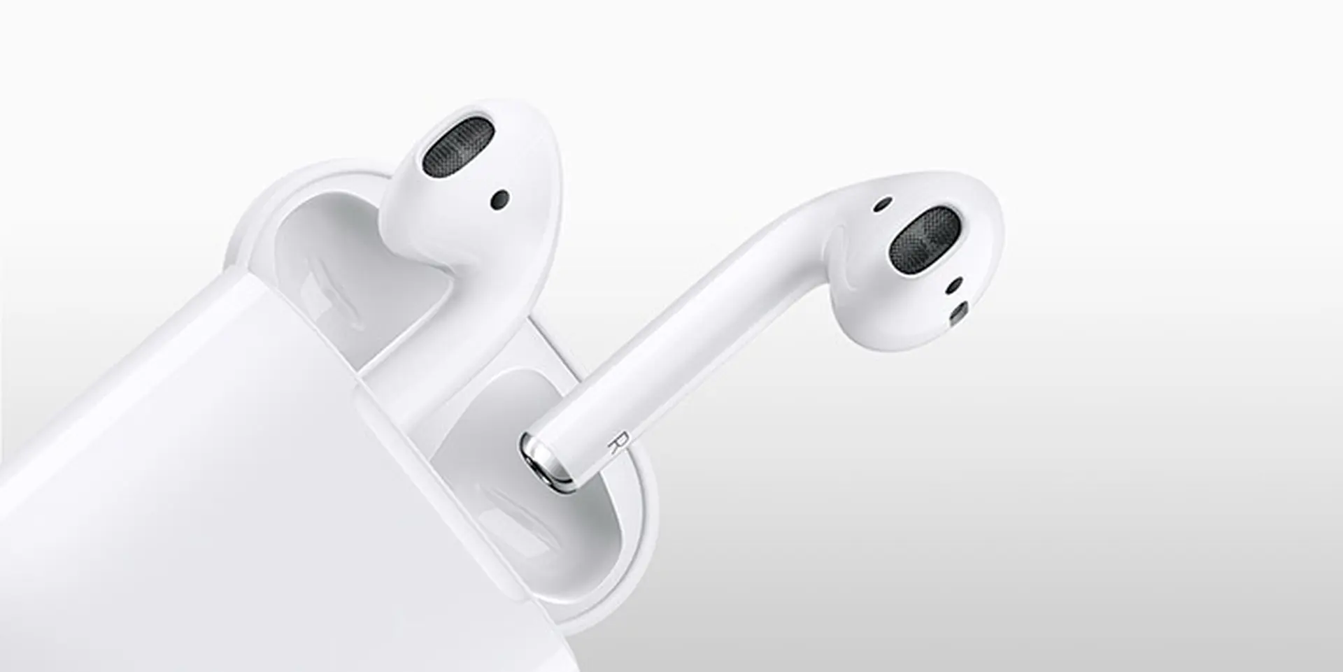 Bạn muốn làm rơi tai nghe AirPods cũng khó!