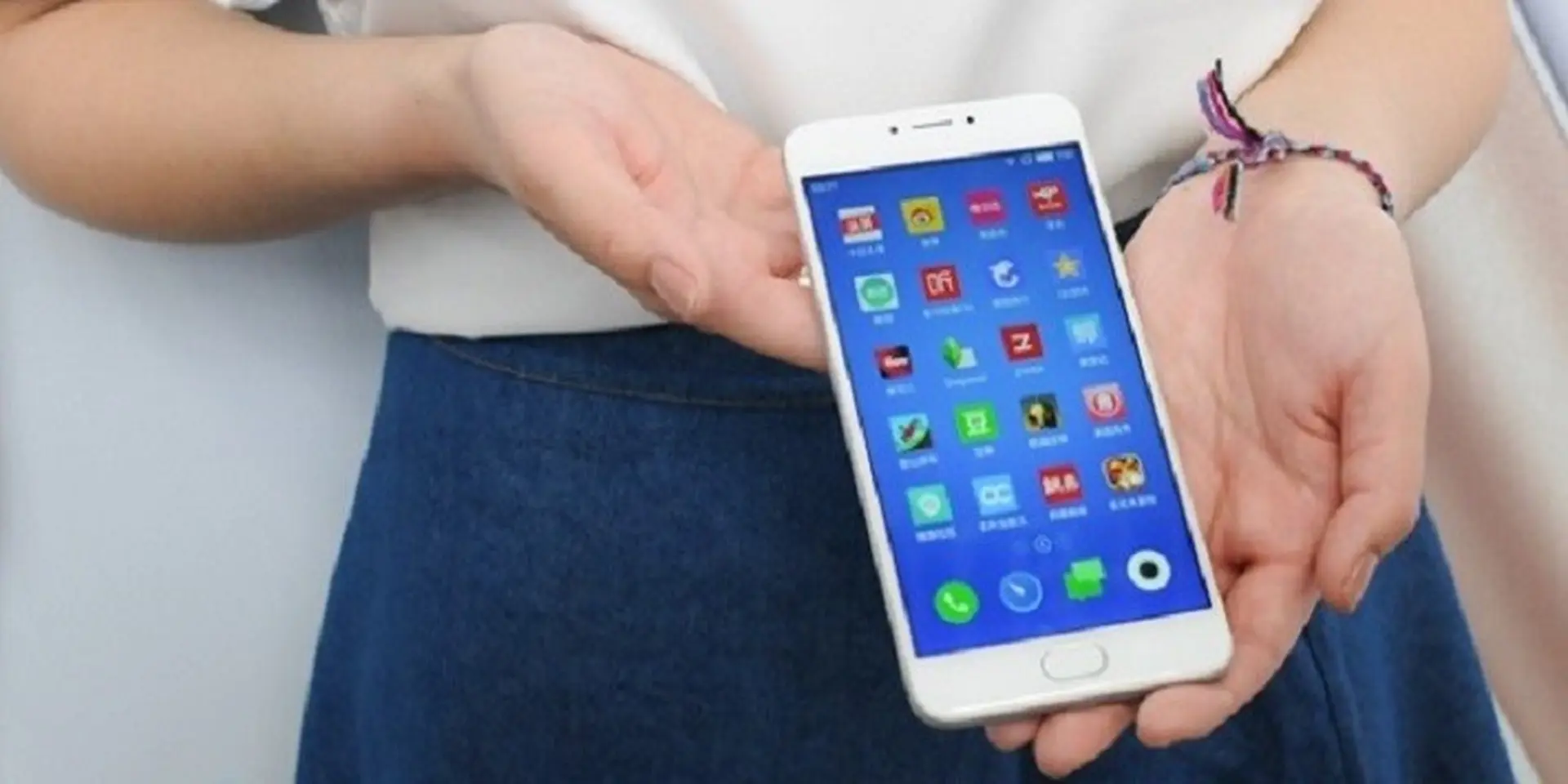 Top 4 smartphone sở hữu cảm biến vân tay, cấu hình khá nhưng giá chưa đến 5 triệu tại FPT Shop