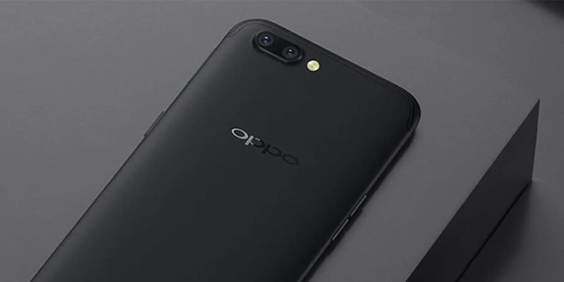 OPPO chuẩn bị ra mắt Oppo R13 với màn hình tràn cạnh?