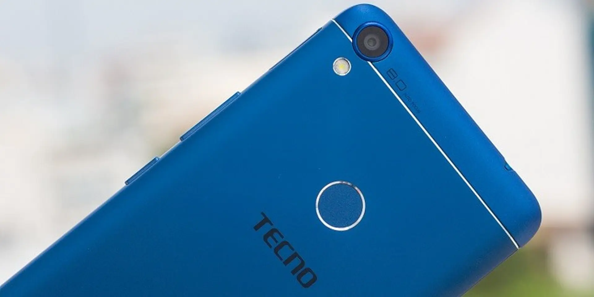 Vì sao Tecno WX4 Pro được chọn mua và cháy hàng liên tục?