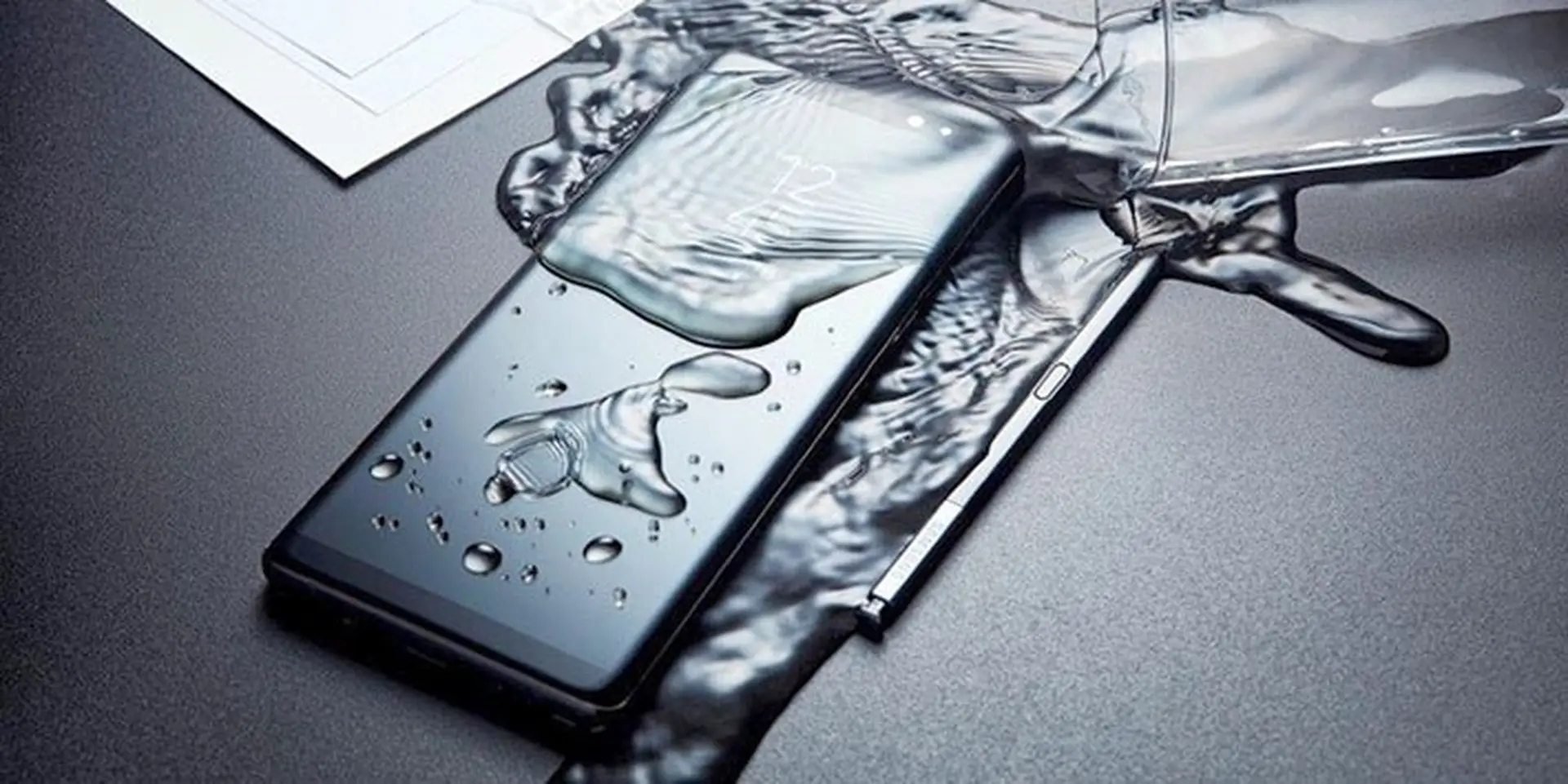 Điểm mặt những smartphone tốt nhất chống nước trên thị trường