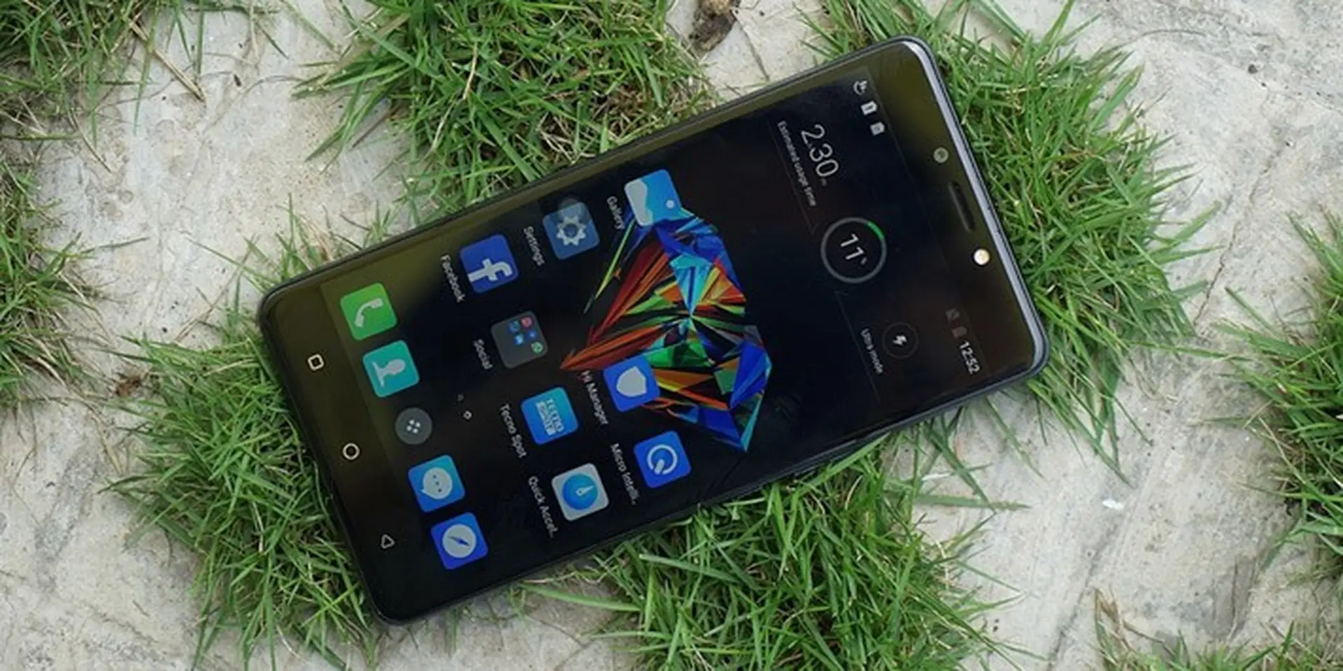 Chọn TECNO L9, smartphone tốt nhất tầm giá 2.5 triệu, có cơ hội du lịch Manchester City