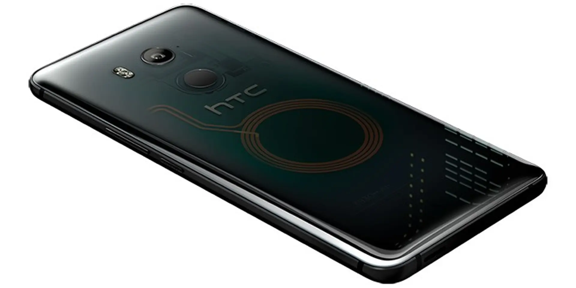 HTC U11+: Lâu lắm mới có một chiếc HTC xuất sắc đến vậy!