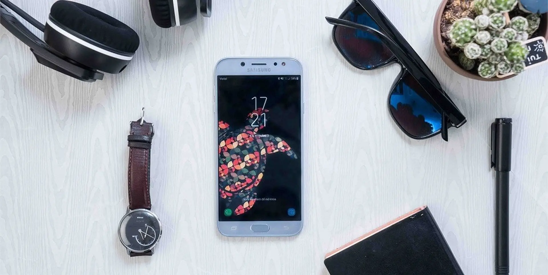 Sắm hàng HOT Galaxy J7 Pro, nhận nhiều khuyến mãi hấp dẫn