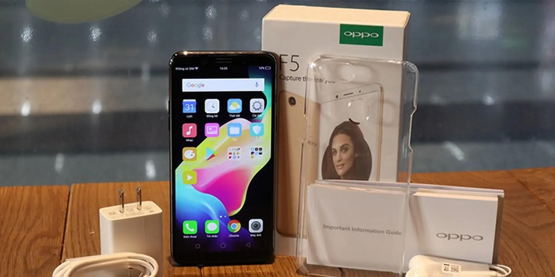 Đánh giá thời lượng pin trên OPPO F5: “Có sự cải thiện rất tốt so với thế hệ trước”
