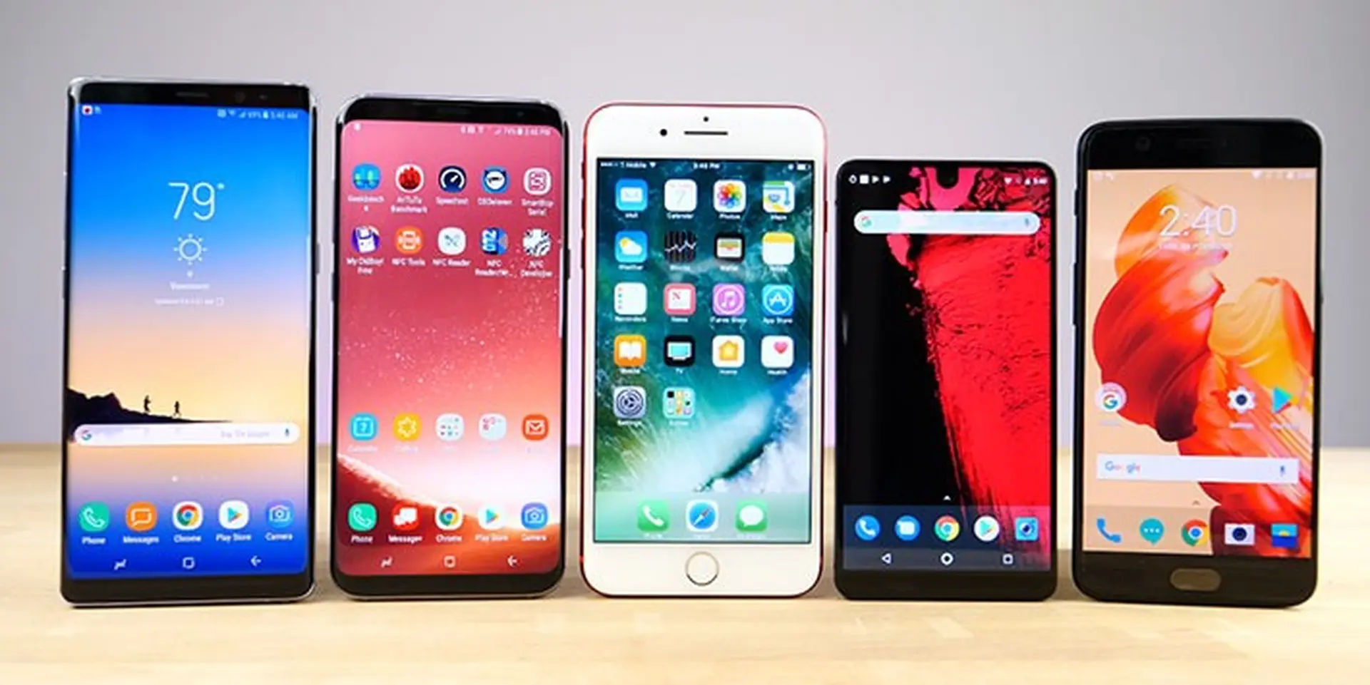 7 điện thoại thông minh cao cấp tốt nhất năm 2017 mà bạn nên biết