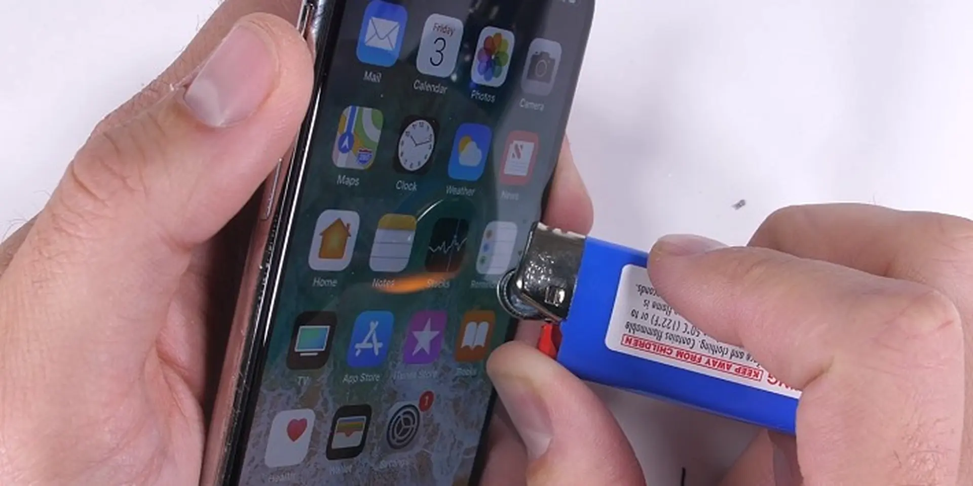 iPhone X ‘’vượt ải’’ thành công trong lần tra tấn đầu tiên!!