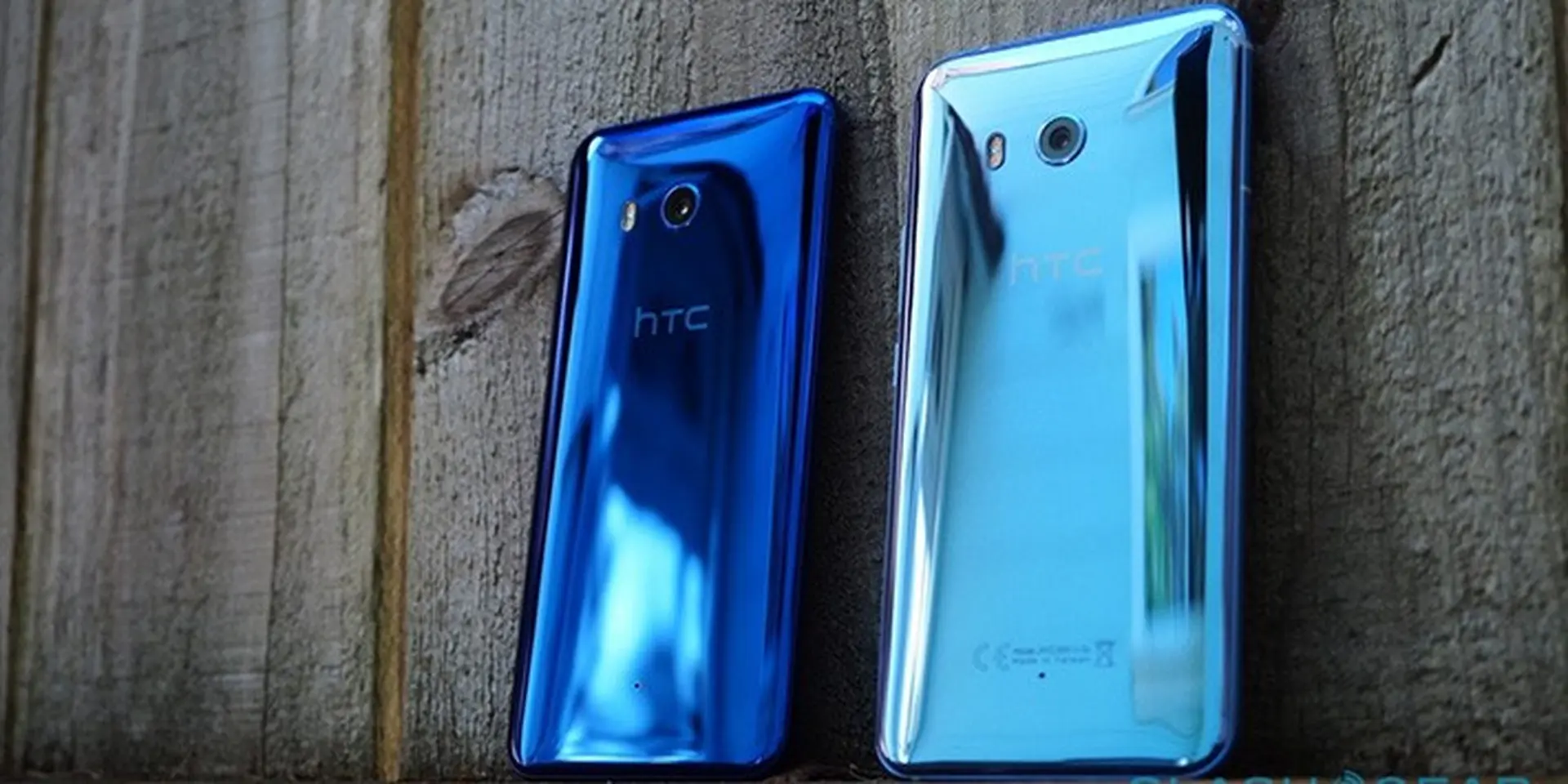 So sánh nhanh HTC U11 và HTC U11 Life: Sự khác biệt là gì?