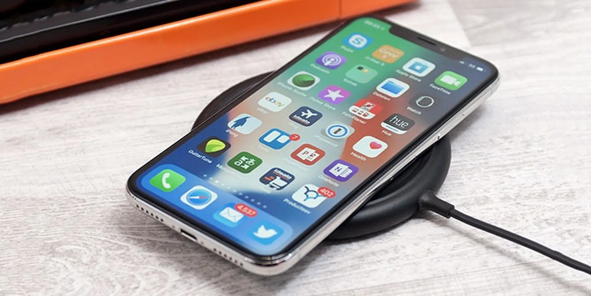 Top 3 đối thủ cạnh tranh dữ dội nhất của iPhone X trên thị trường hiện nay