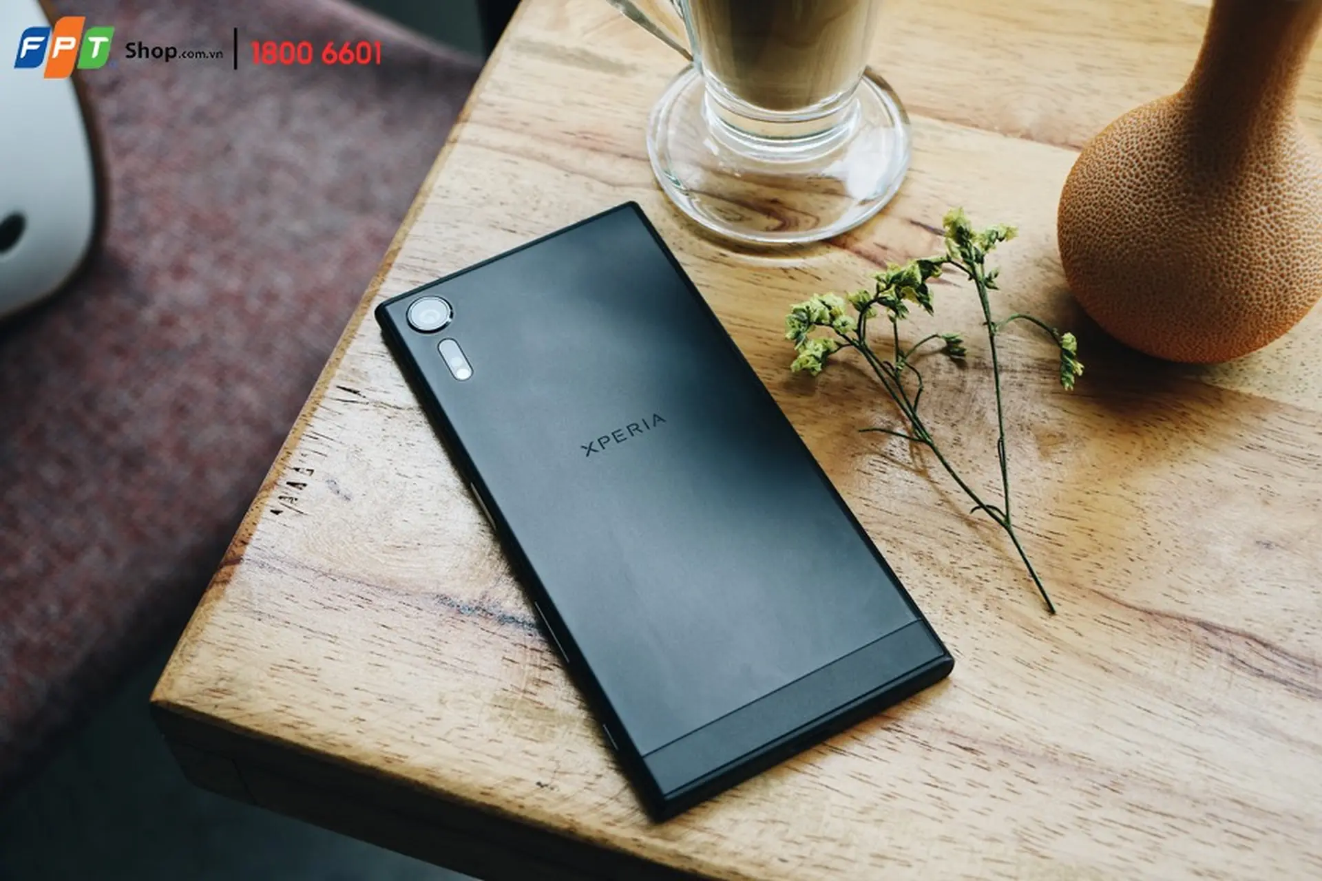 FPT Shop đồng loạt giảm mạnh đến 1 triệu đồng cho smartphone Sony