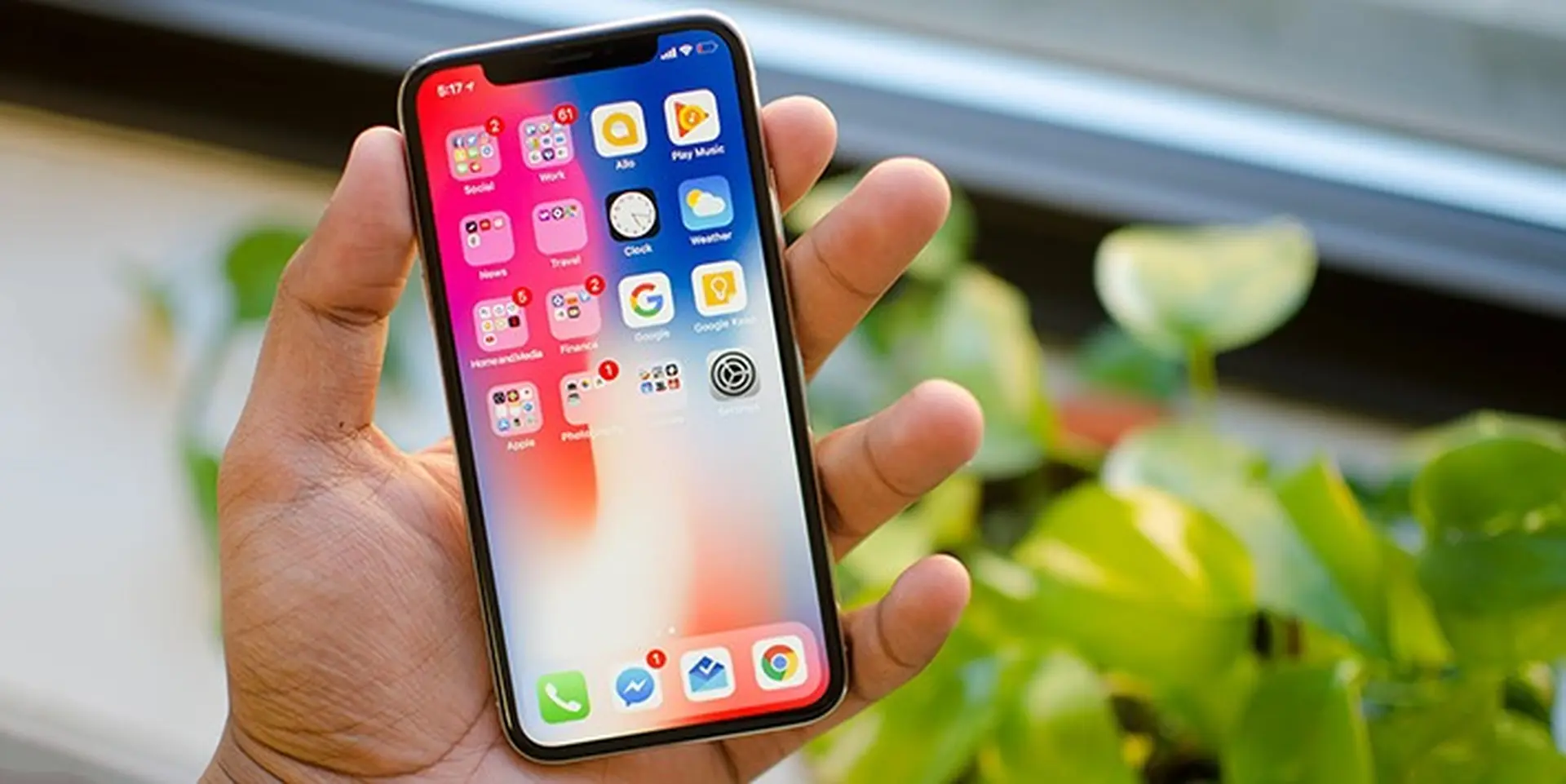 LG xác nhận không sản xuất màn hình cho iPhone X