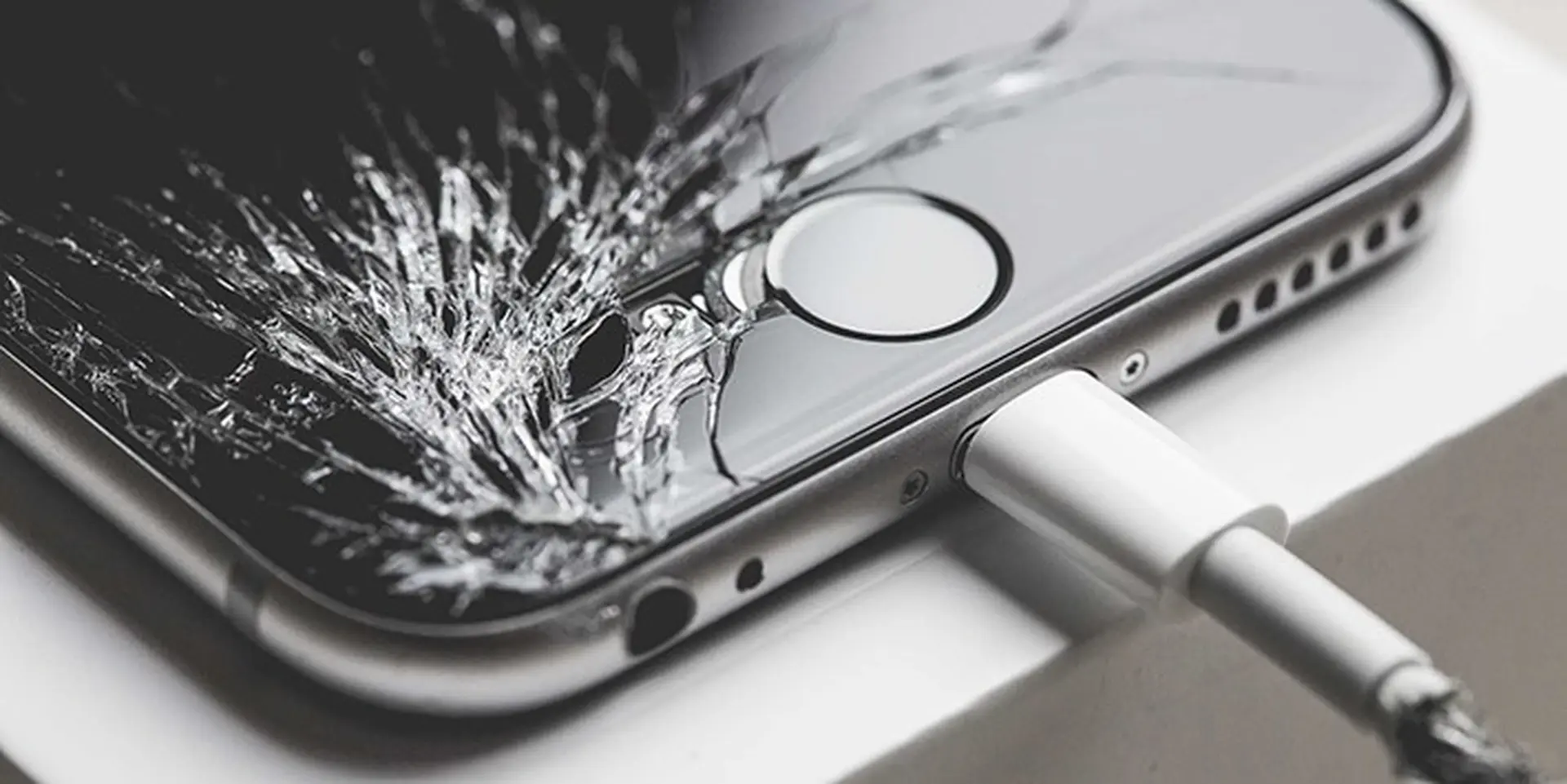 Những dấu hiệu cho thấy đã đến lúc bạn nên mua smartphone mới