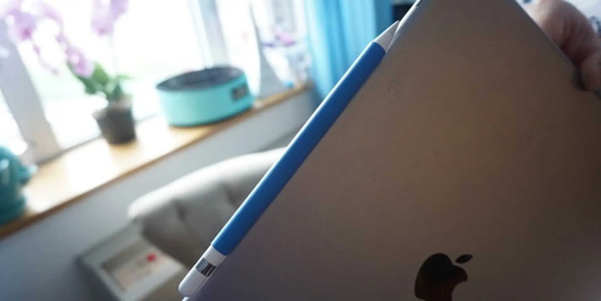 Apple Pencil 2 sẽ có hit nam châm để đính vào iPad Pro