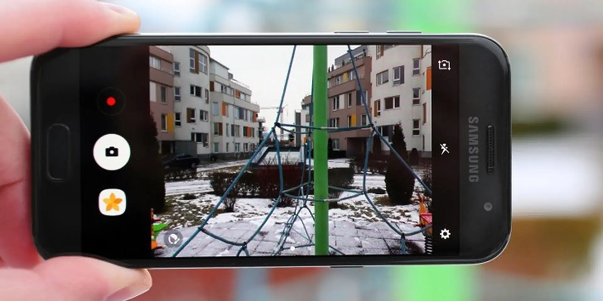 Đánh giá camera Samsung Galaxy A3 (2017): selfie rất đẹp